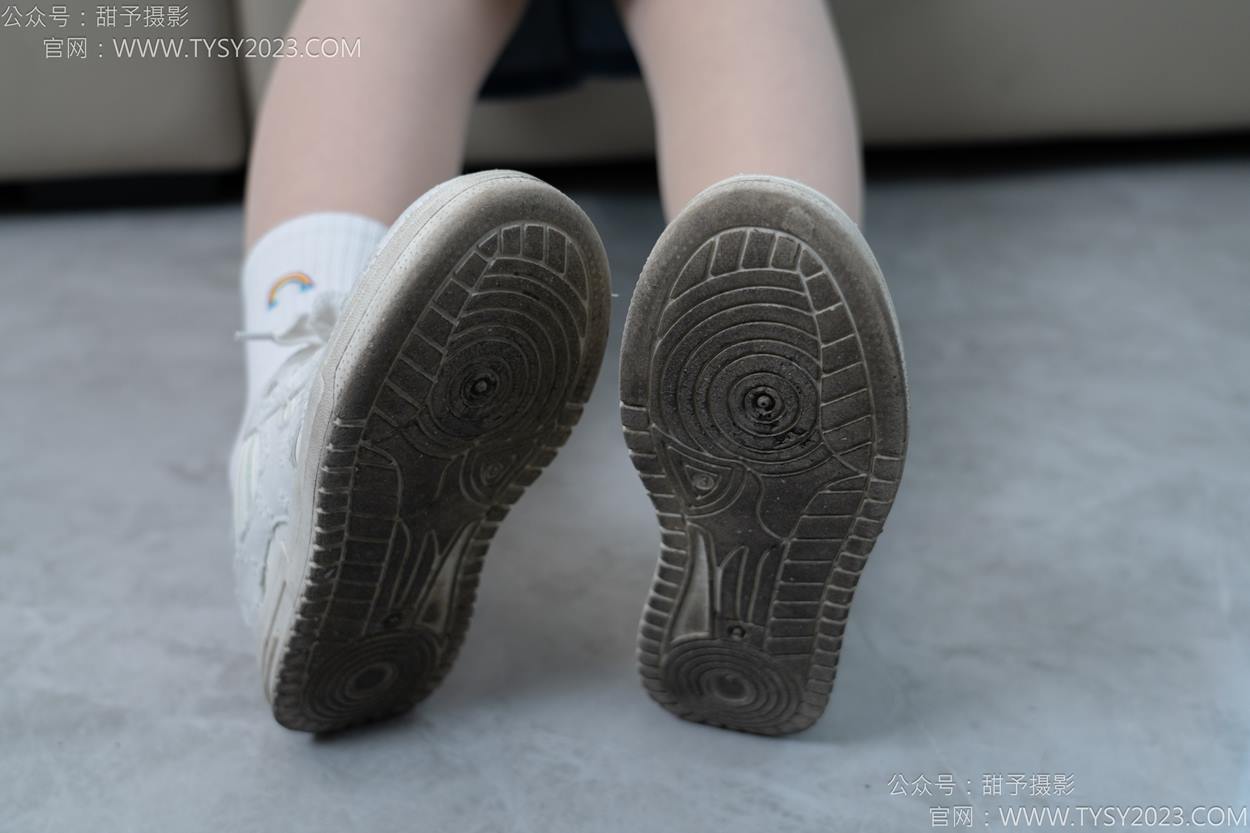 图片[37]-甜予摄影 NO.151 小葵-板鞋、白棉袜、薄肉丝[130P] – 速更版-美库