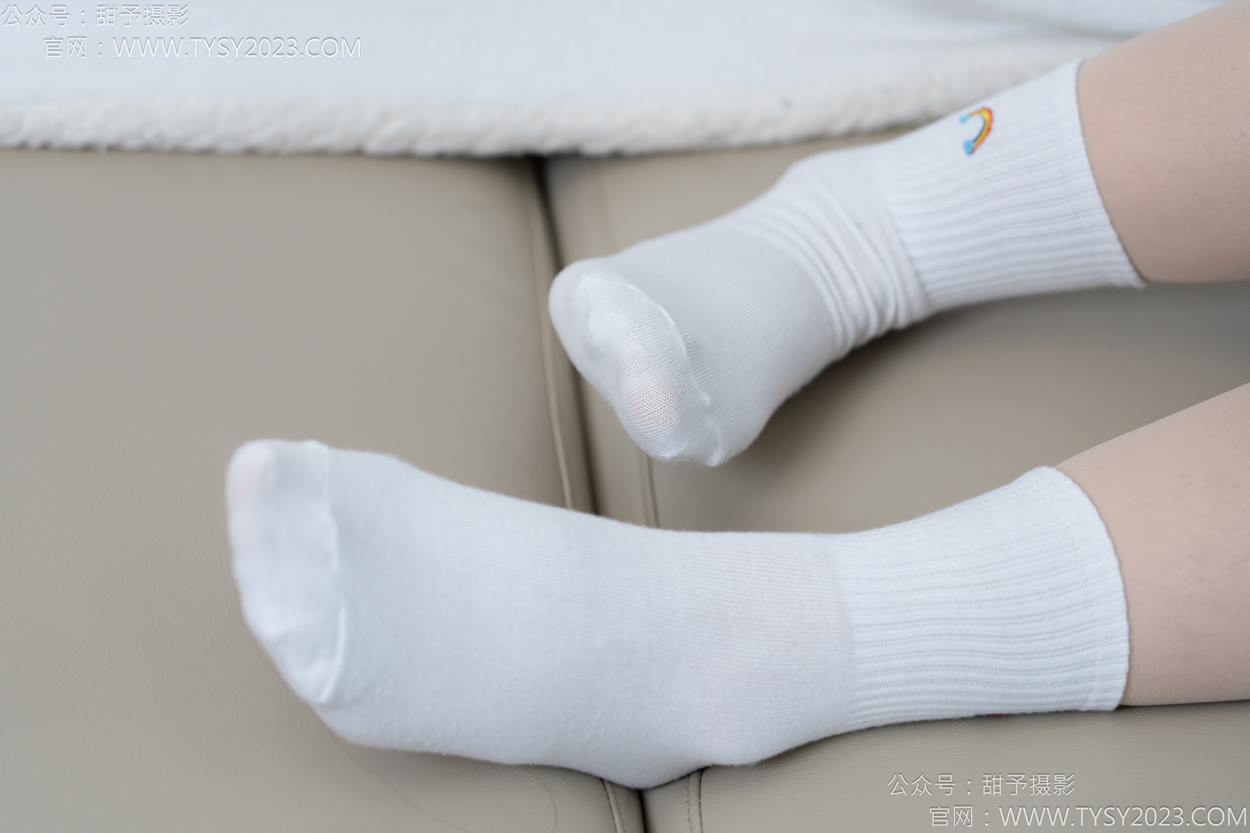 图片[44]-甜予摄影 NO.151 小葵-板鞋、白棉袜、薄肉丝[130P] – 速更版-美库