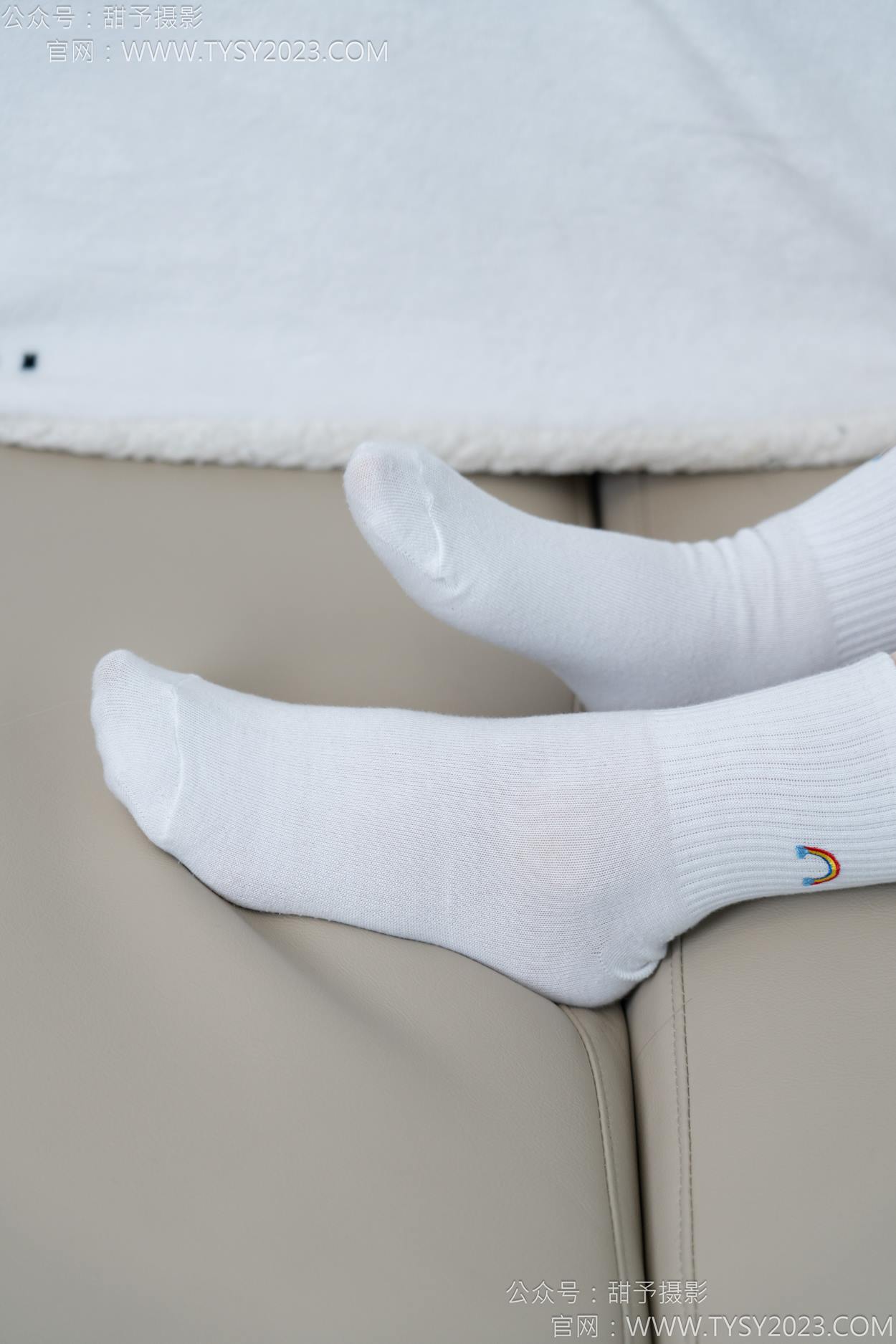 图片[55]-甜予摄影 NO.151 小葵-板鞋、白棉袜、薄肉丝[130P] – 速更版-美库