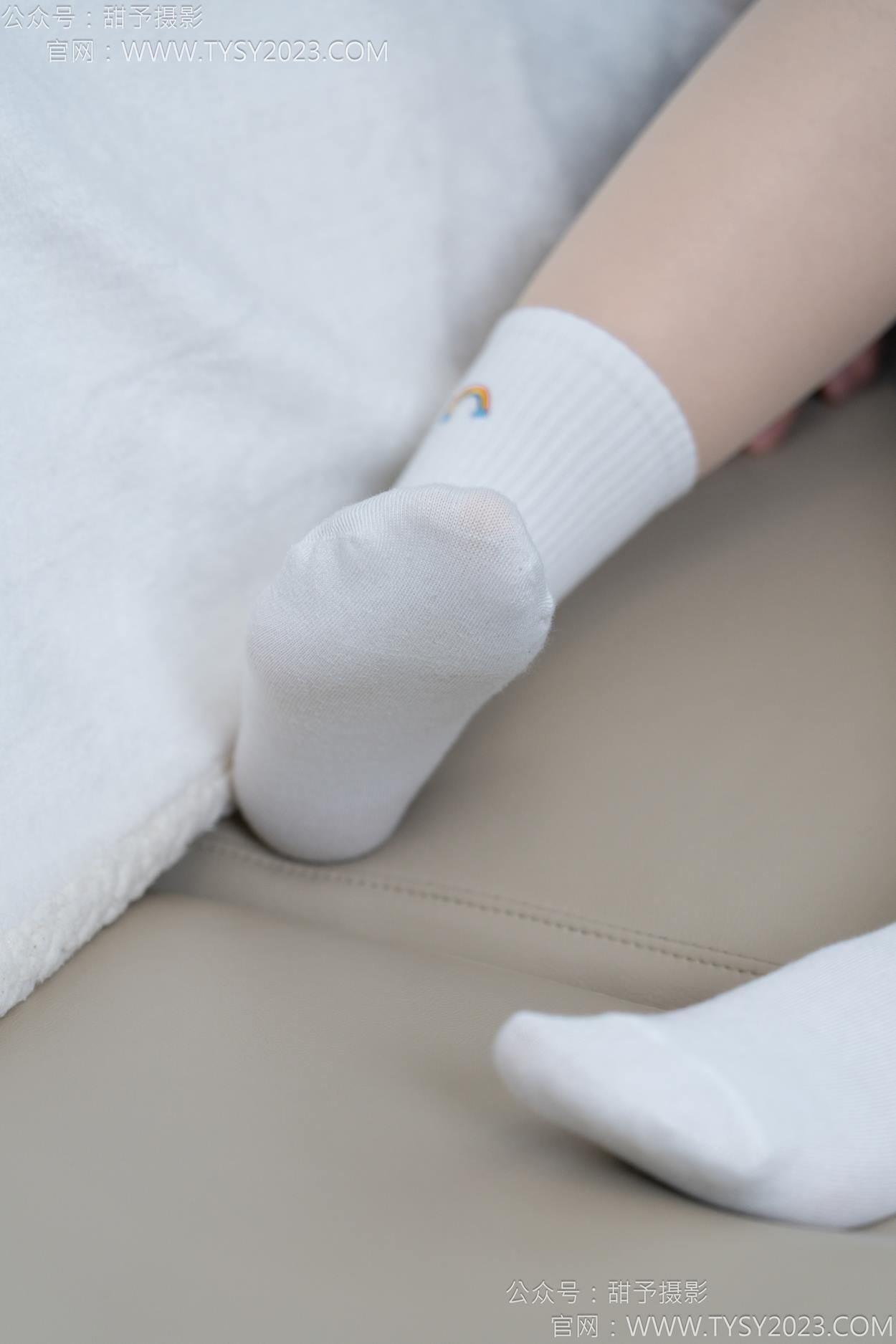 图片[65]-甜予摄影 NO.151 小葵-板鞋、白棉袜、薄肉丝[130P] – 速更版-美库