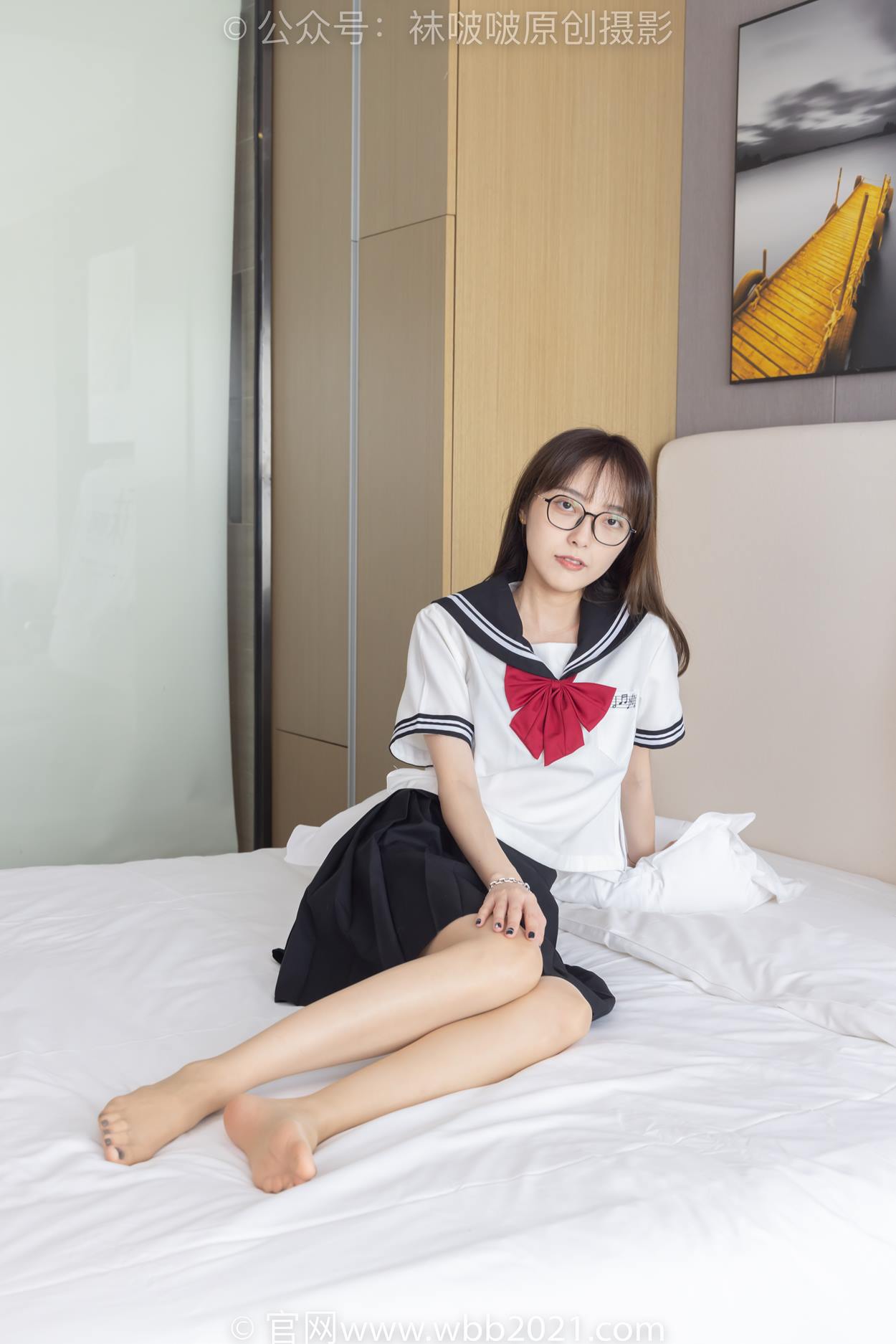 图片[68]-[BoBoSocks袜啵啵]NO.530 稚予-皮鞋、高跟鞋、深蓝色小腿棉袜、油亮白丝油亮肉丝、jk制服[110P] – 速更版-美库