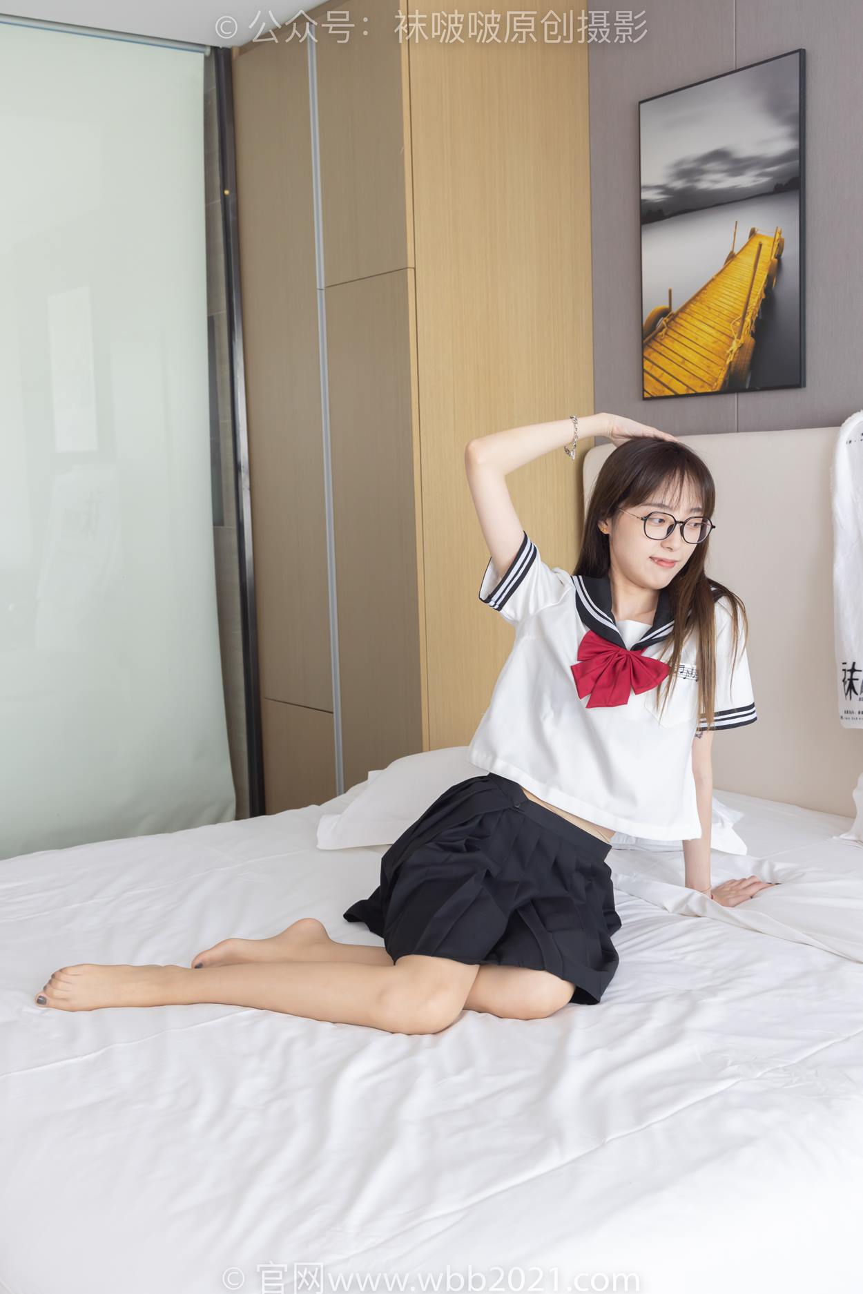 图片[76]-[BoBoSocks袜啵啵]NO.530 稚予-皮鞋、高跟鞋、深蓝色小腿棉袜、油亮白丝油亮肉丝、jk制服[110P] – 速更版-美库