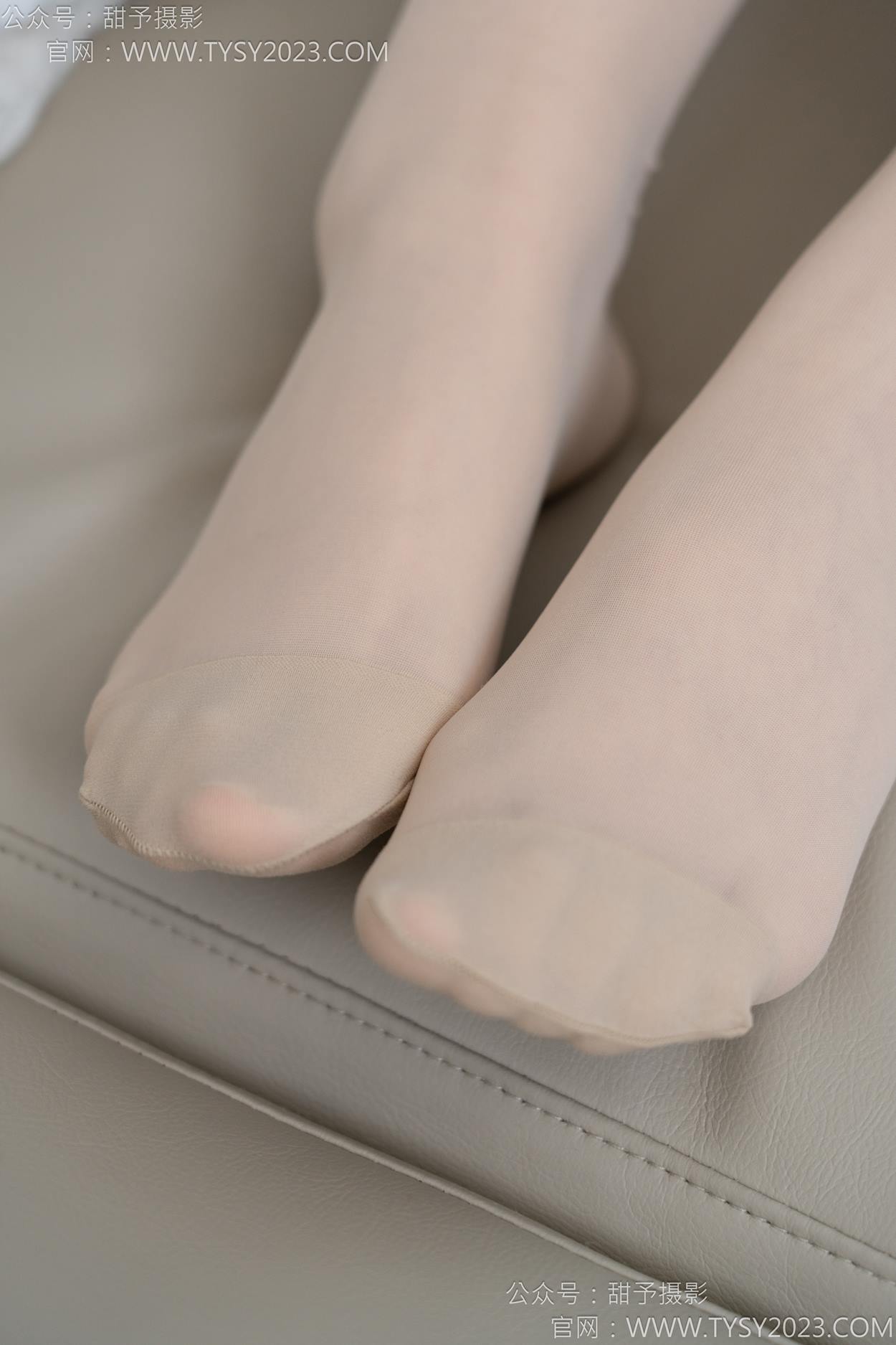 图片[129]-甜予摄影 NO.151 小葵-板鞋、白棉袜、薄肉丝[130P] – 速更版-美库