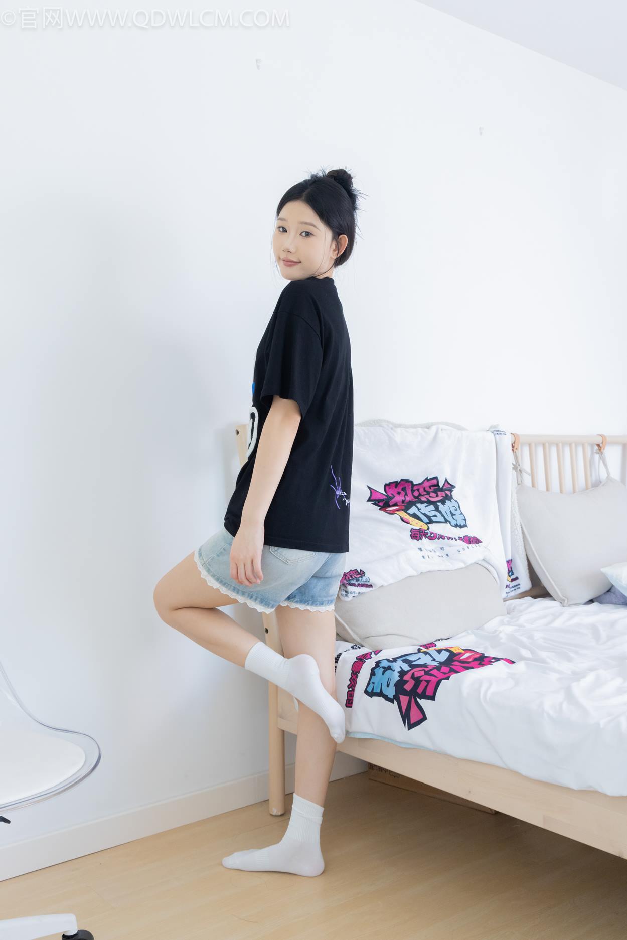 图片[39]-物恋传媒 NO.2324 小竹-匡威帆布鞋、白棉袜、黑棉袜[94P] – 速更版-美库