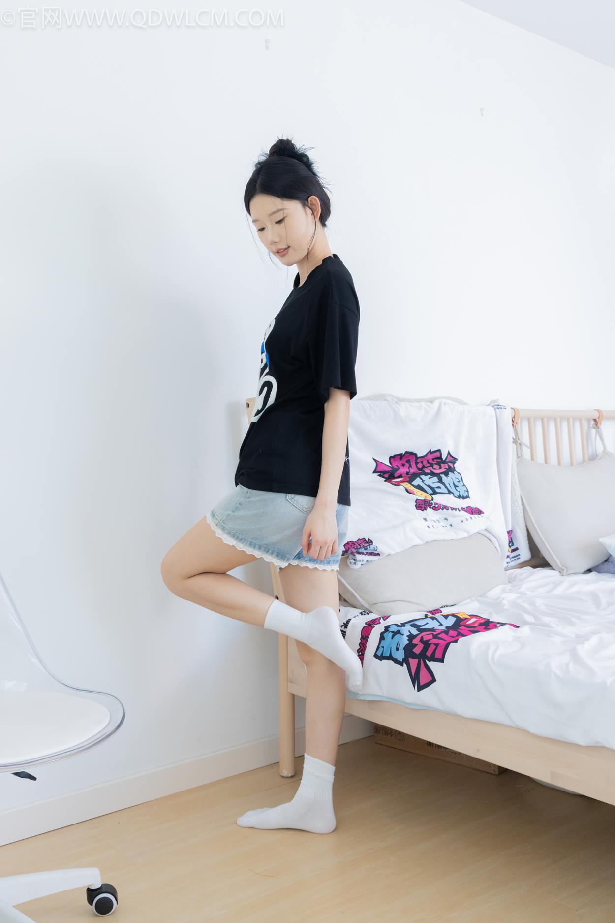 图片[41]-物恋传媒 NO.2324 小竹-匡威帆布鞋、白棉袜、黑棉袜[94P] – 速更版-美库