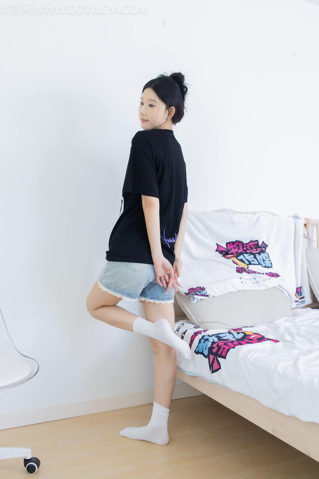 图片[42]-物恋传媒 NO.2324 小竹-匡威帆布鞋、白棉袜、黑棉袜[94P] – 速更版-美库