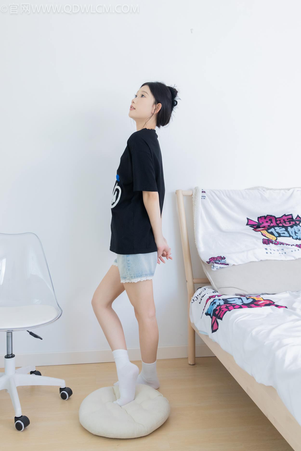 图片[46]-物恋传媒 NO.2324 小竹-匡威帆布鞋、白棉袜、黑棉袜[94P] – 速更版-美库