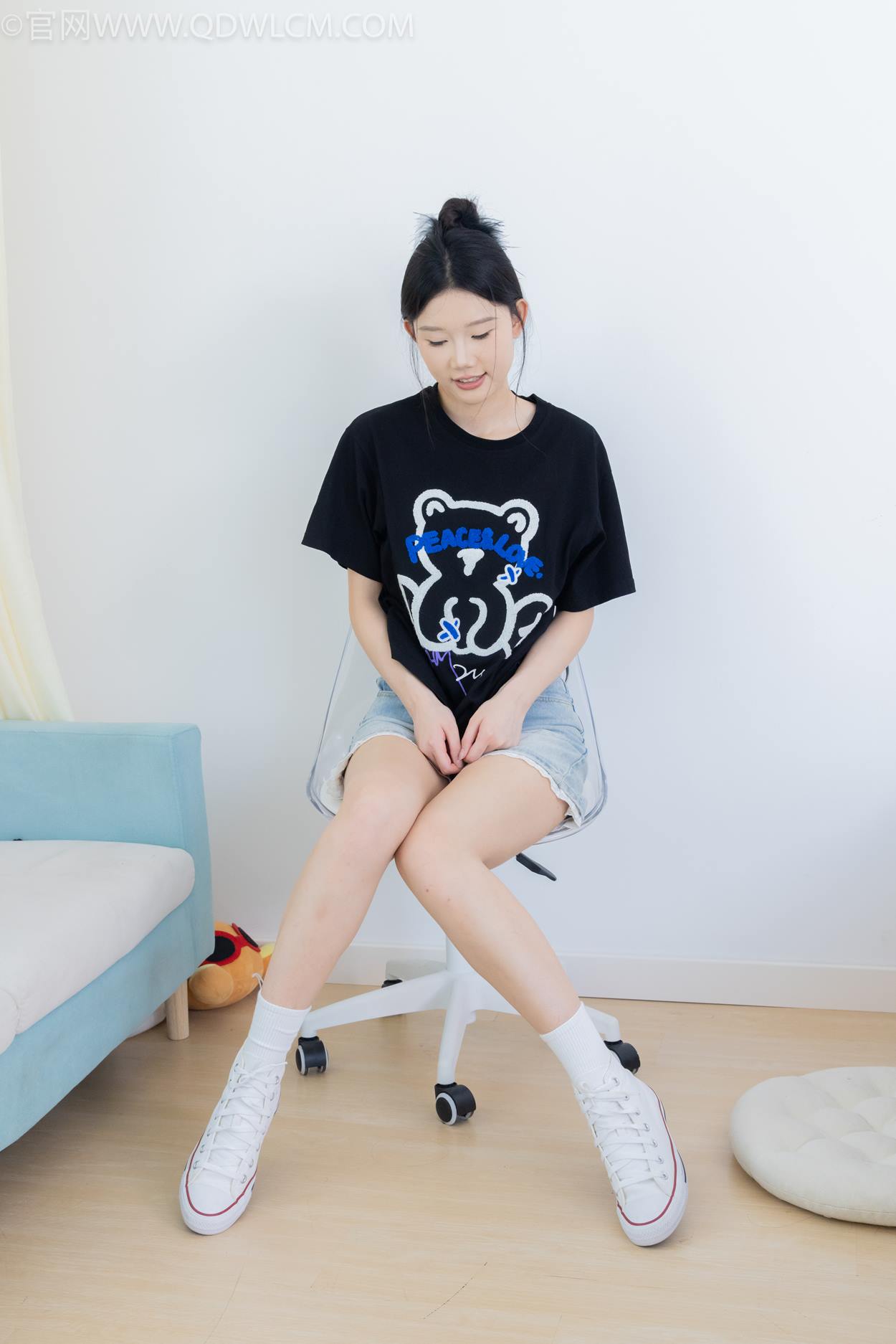 图片[56]-物恋传媒 NO.2324 小竹-匡威帆布鞋、白棉袜、黑棉袜[94P] – 速更版-美库