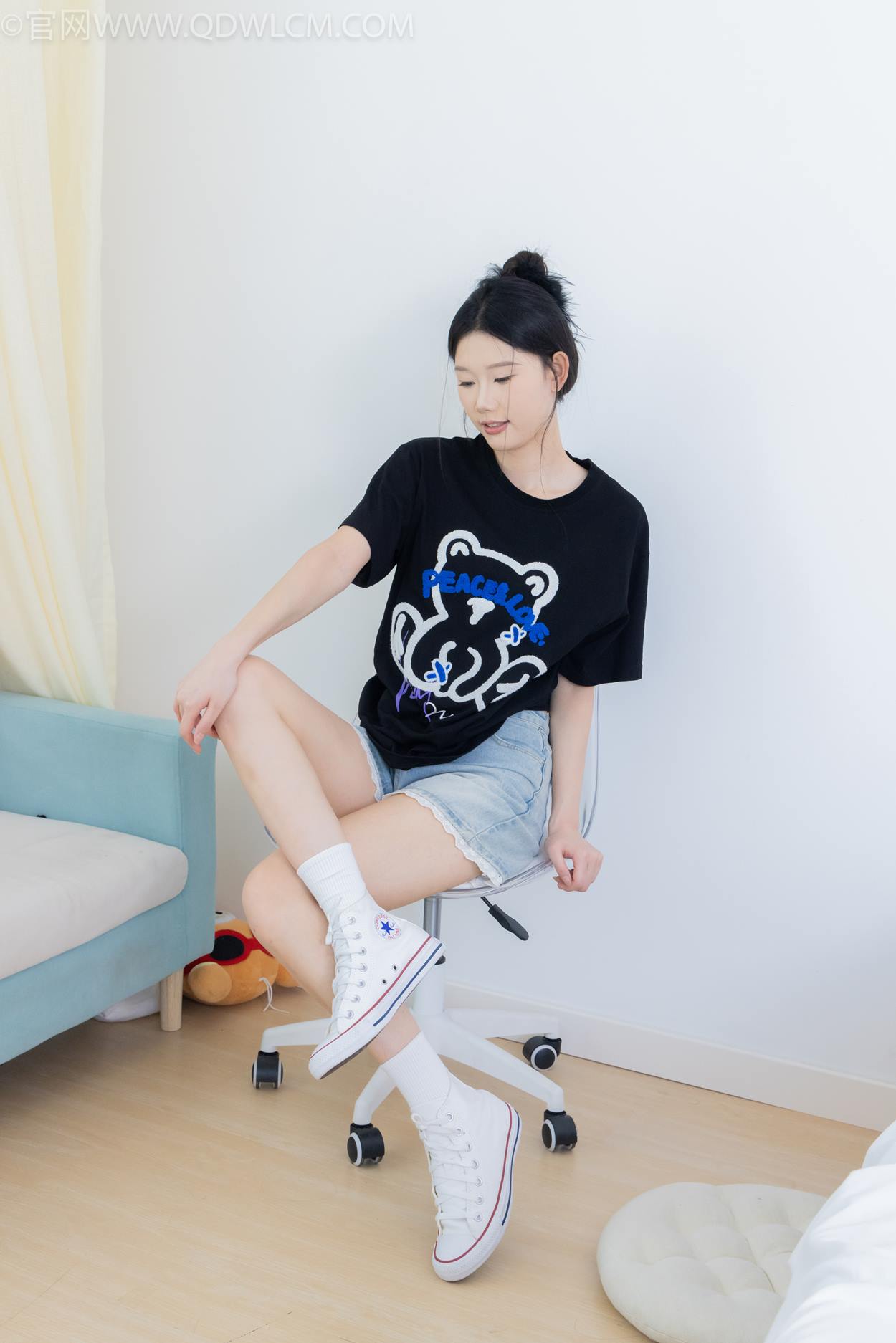 图片[60]-物恋传媒 NO.2324 小竹-匡威帆布鞋、白棉袜、黑棉袜[94P] – 速更版-美库