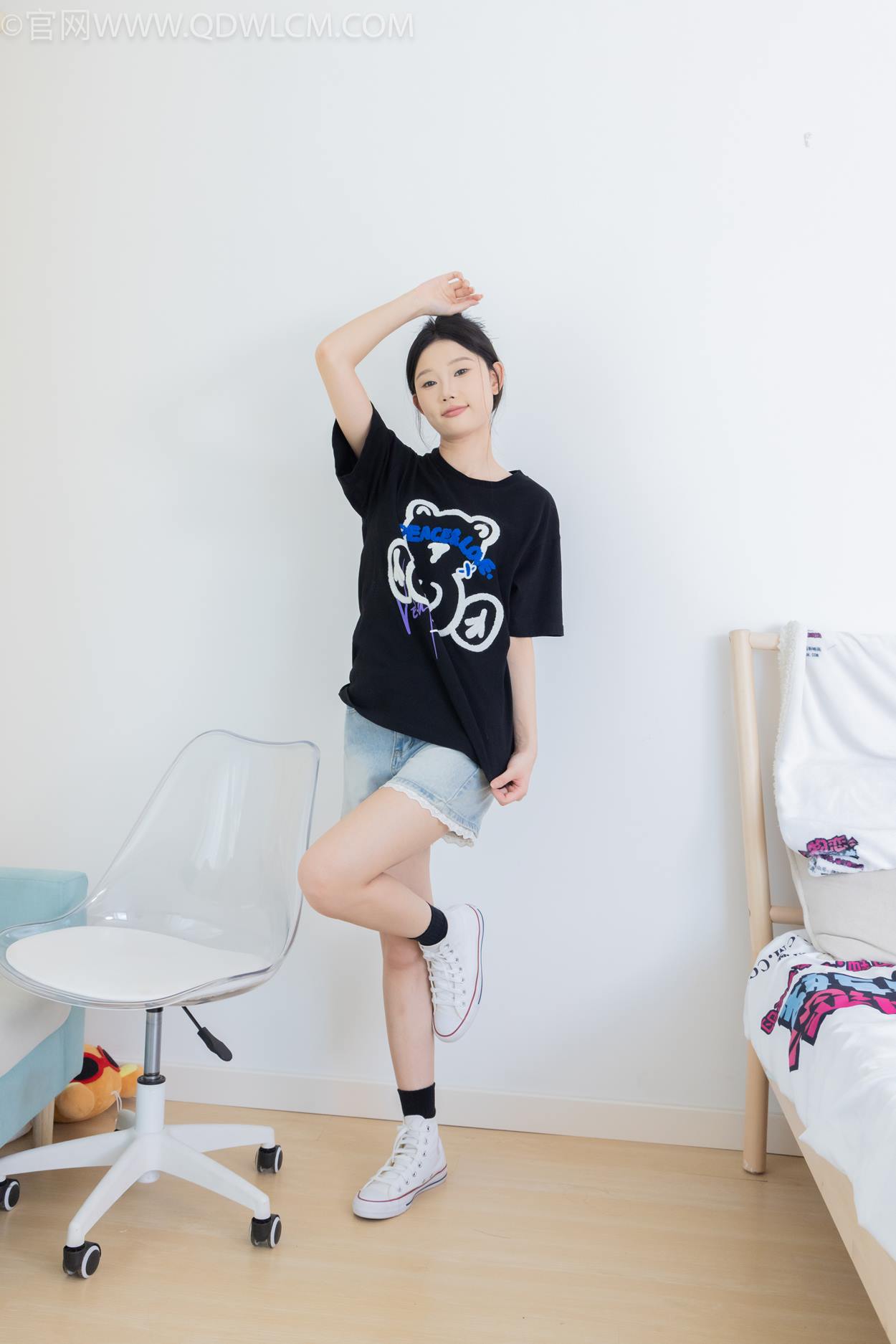 图片[84]-物恋传媒 NO.2324 小竹-匡威帆布鞋、白棉袜、黑棉袜[94P] – 速更版-美库