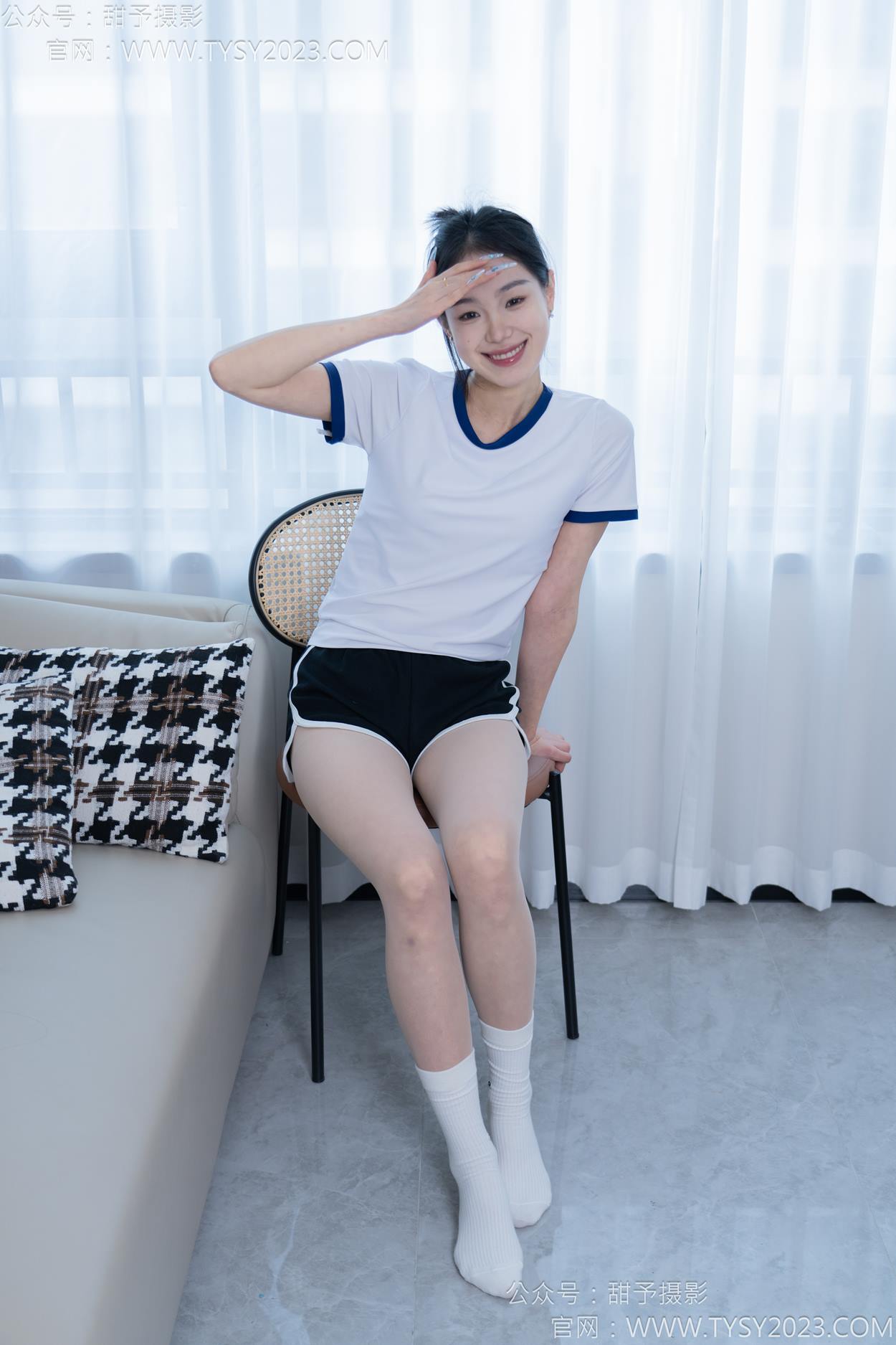 图片[43]-甜予摄影 NO.152 咻咻-板鞋、白棉袜、薄肉丝[130P] – 速更版-美库