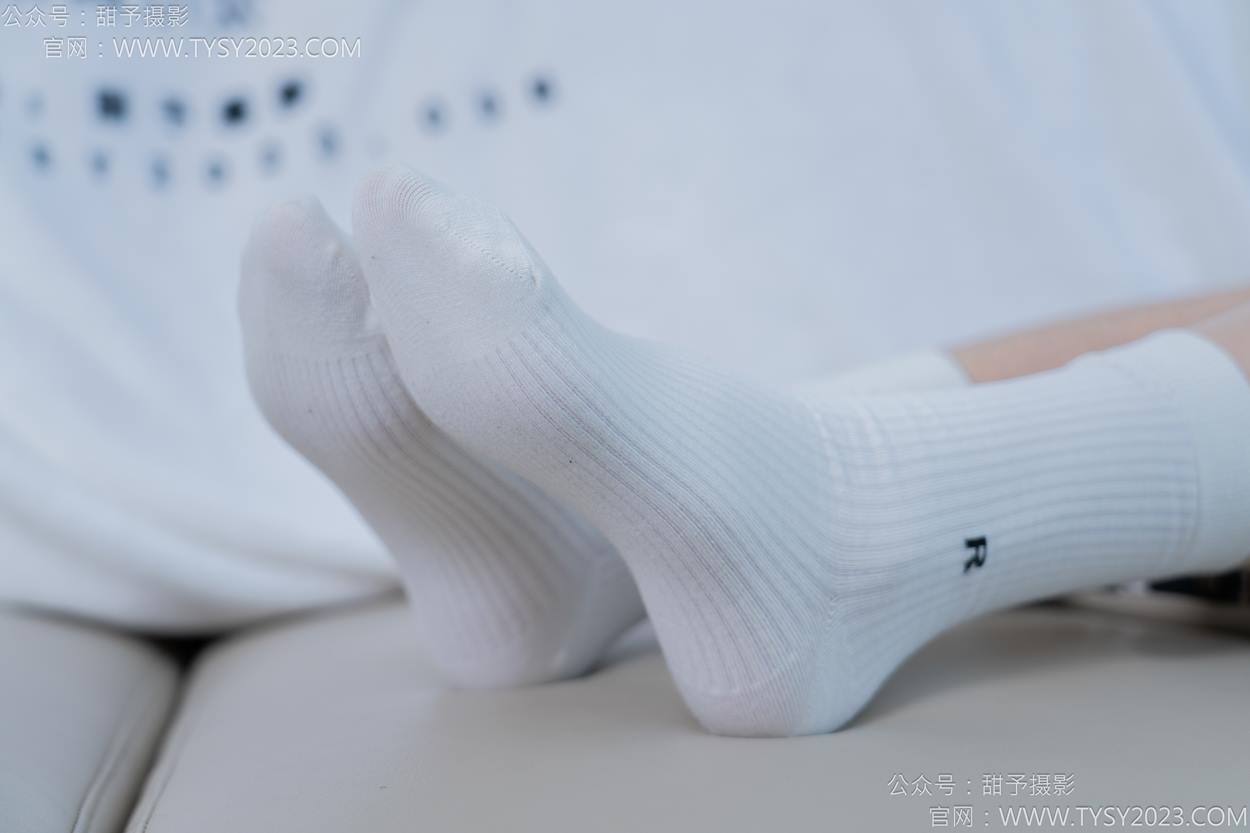 图片[72]-甜予摄影 NO.152 咻咻-板鞋、白棉袜、薄肉丝[130P] – 速更版-美库