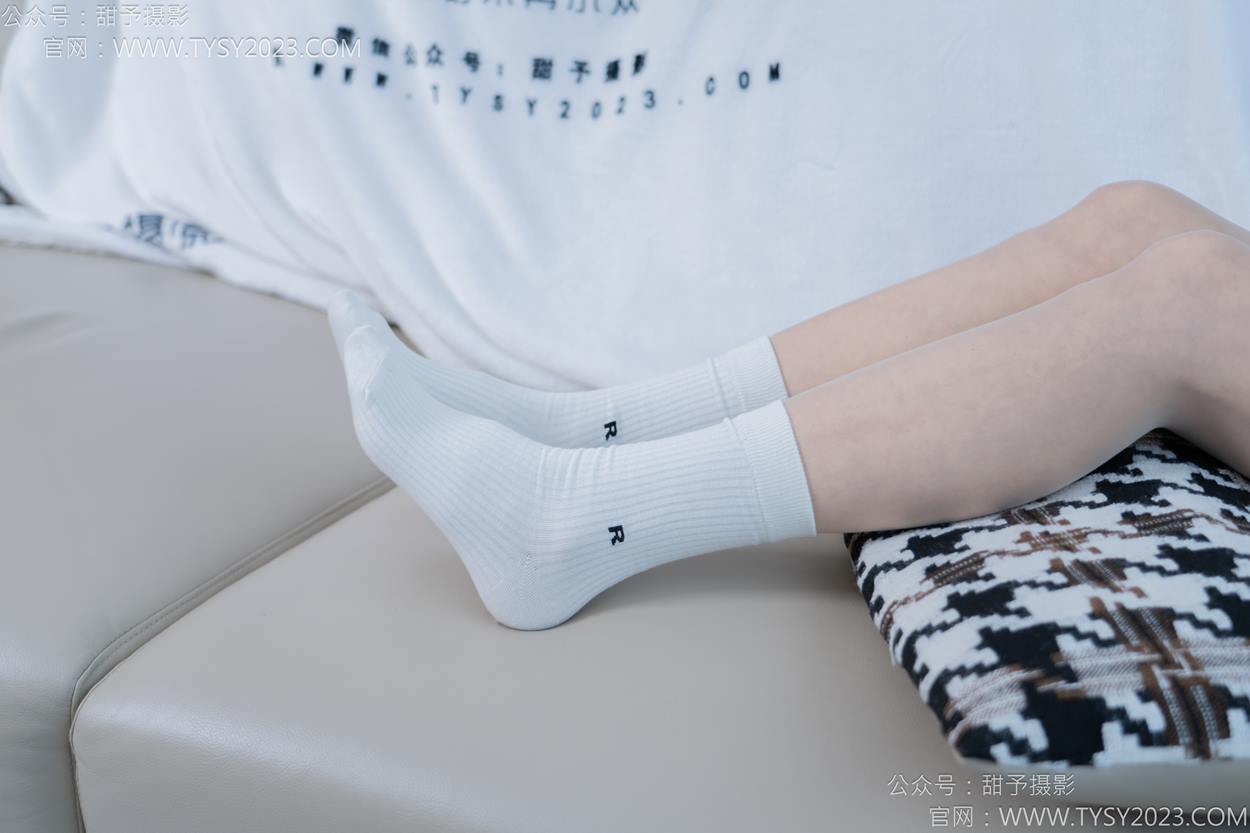 图片[78]-甜予摄影 NO.152 咻咻-板鞋、白棉袜、薄肉丝[130P] – 速更版-美库