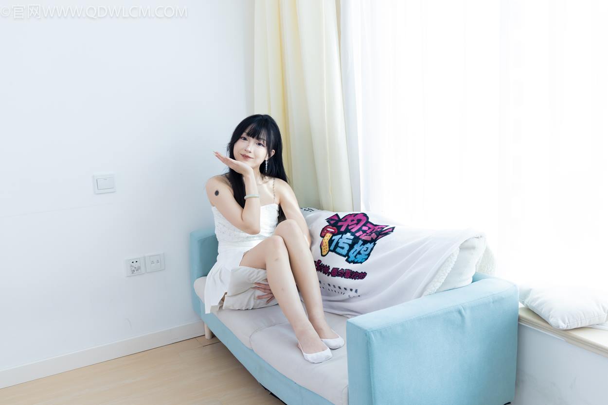 图片[36]-物恋传媒 NO.2325 嘟嘟-透明高跟鞋、高跟凉鞋、白船袜、裸足[156P] – 速更版-美库