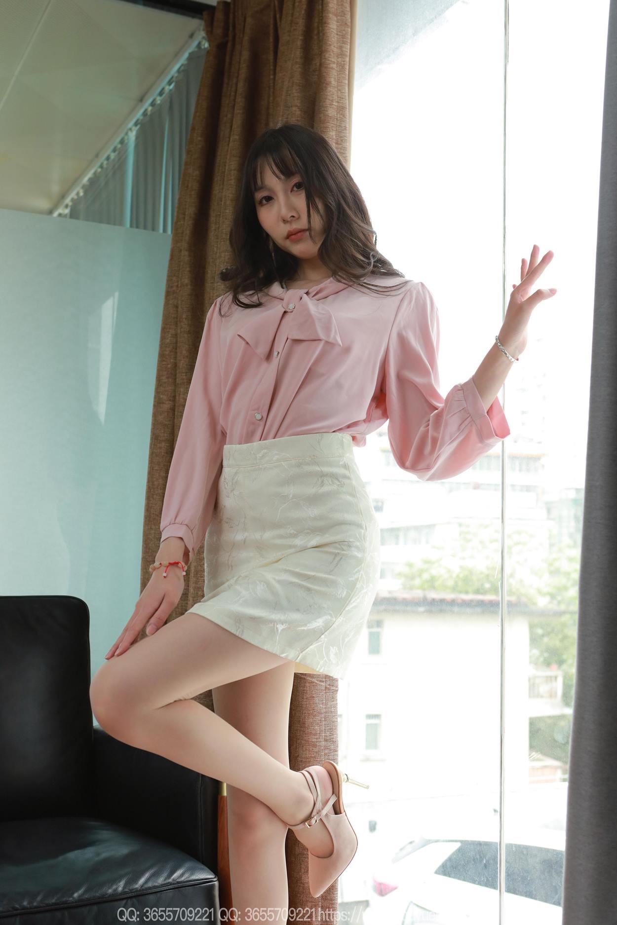 图片[58]-[IESS异思趣向] 2025.04.25 丝享家2037：团团《粉色OL（上）》[89P] – 速更版-美库