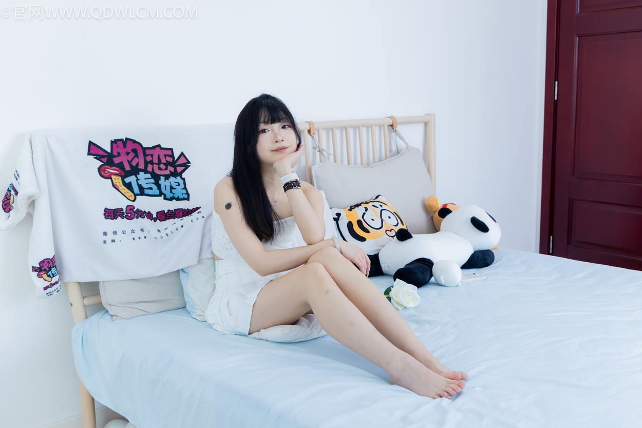 图片[94]-物恋传媒 NO.2325 嘟嘟-透明高跟鞋、高跟凉鞋、白船袜、裸足[156P] – 速更版-美库