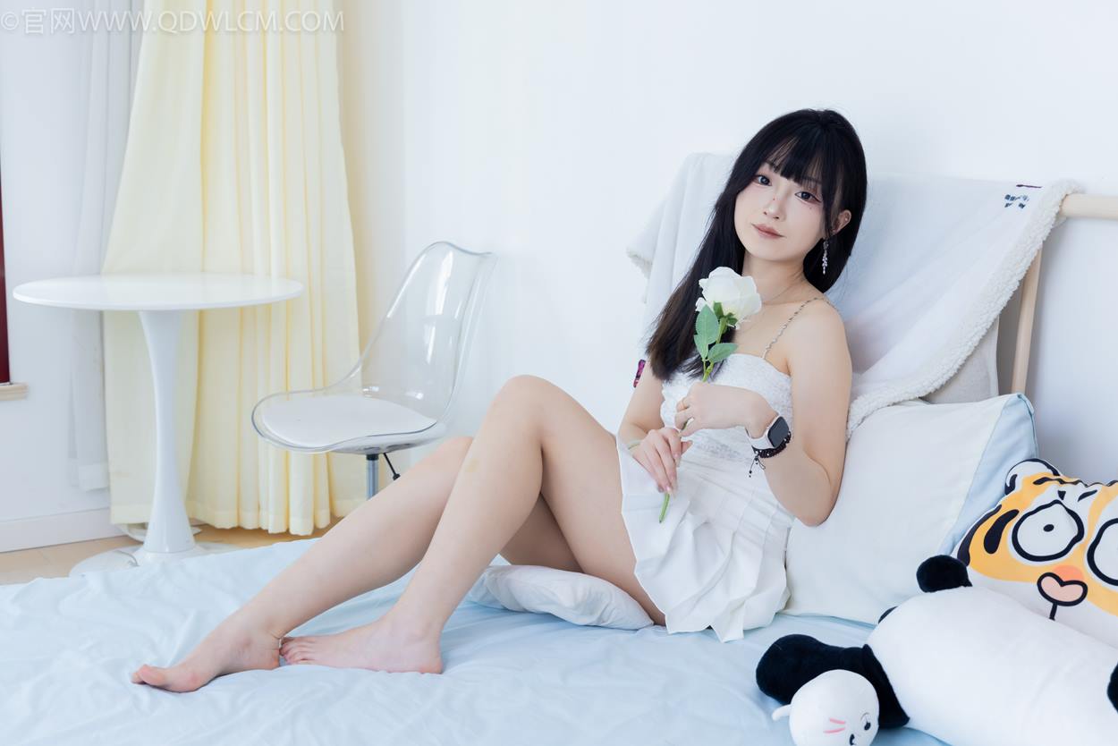 图片[112]-物恋传媒 NO.2325 嘟嘟-透明高跟鞋、高跟凉鞋、白船袜、裸足[156P] – 速更版-美库