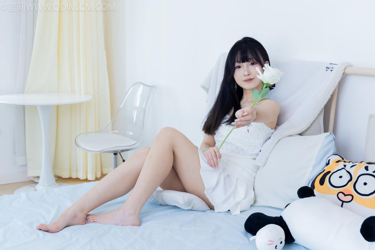 图片[113]-物恋传媒 NO.2325 嘟嘟-透明高跟鞋、高跟凉鞋、白船袜、裸足[156P] – 速更版-美库