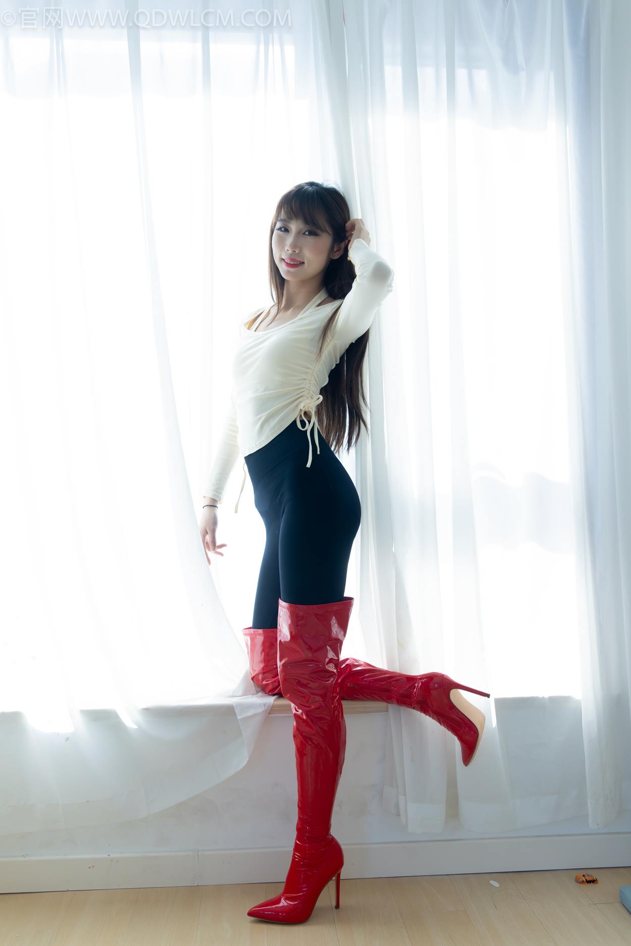 图片[51]-物恋传媒 NO.2326 泡泡-高跟长靴、白棉袜、裸足[128P] – 速更版-美库