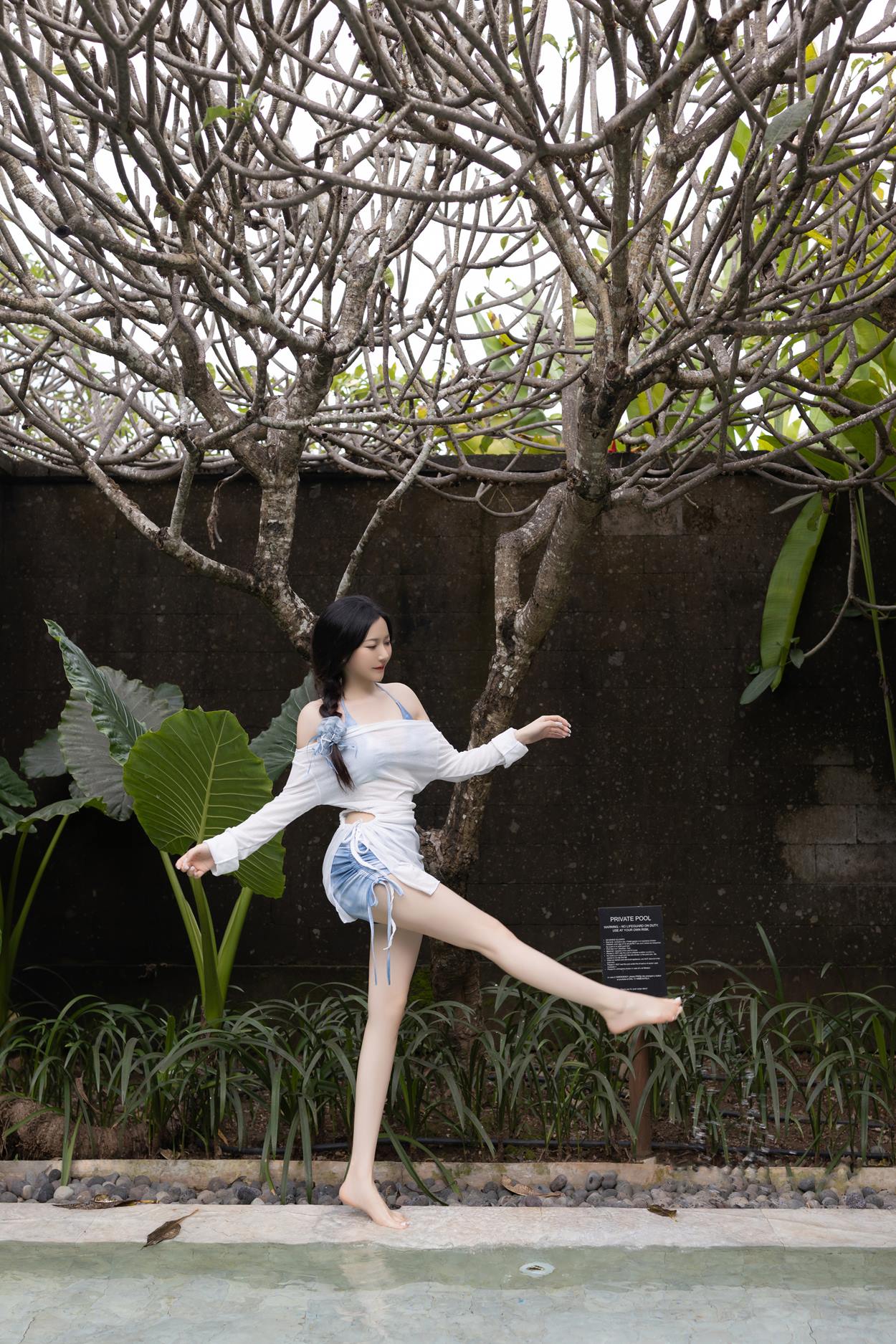 图片[26]-秀人名模鱼子酱Fish《清凉一夏》写真[57P] – 速更版-美库