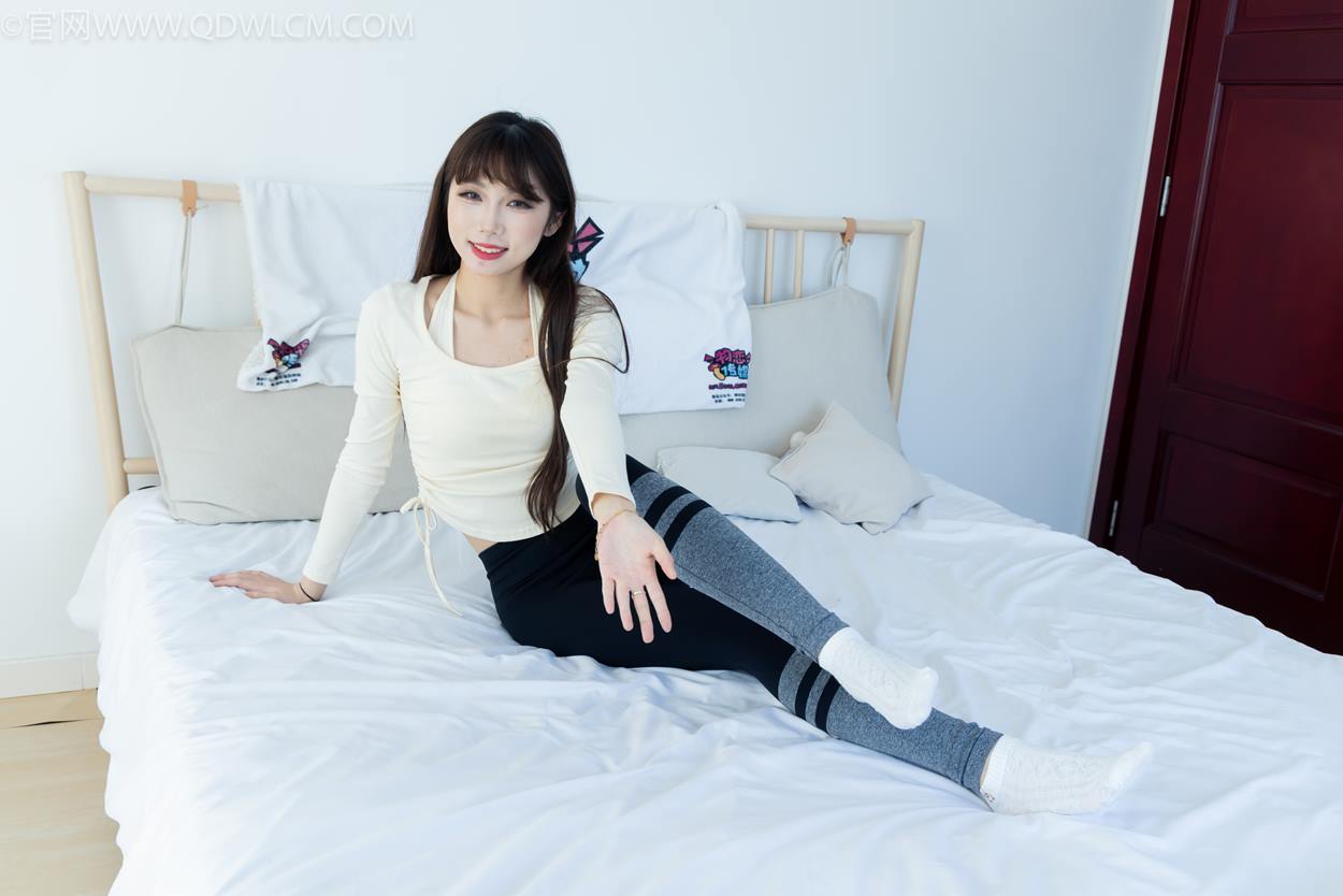 图片[96]-物恋传媒 NO.2326 泡泡-高跟长靴、白棉袜、裸足[128P] – 速更版-美库