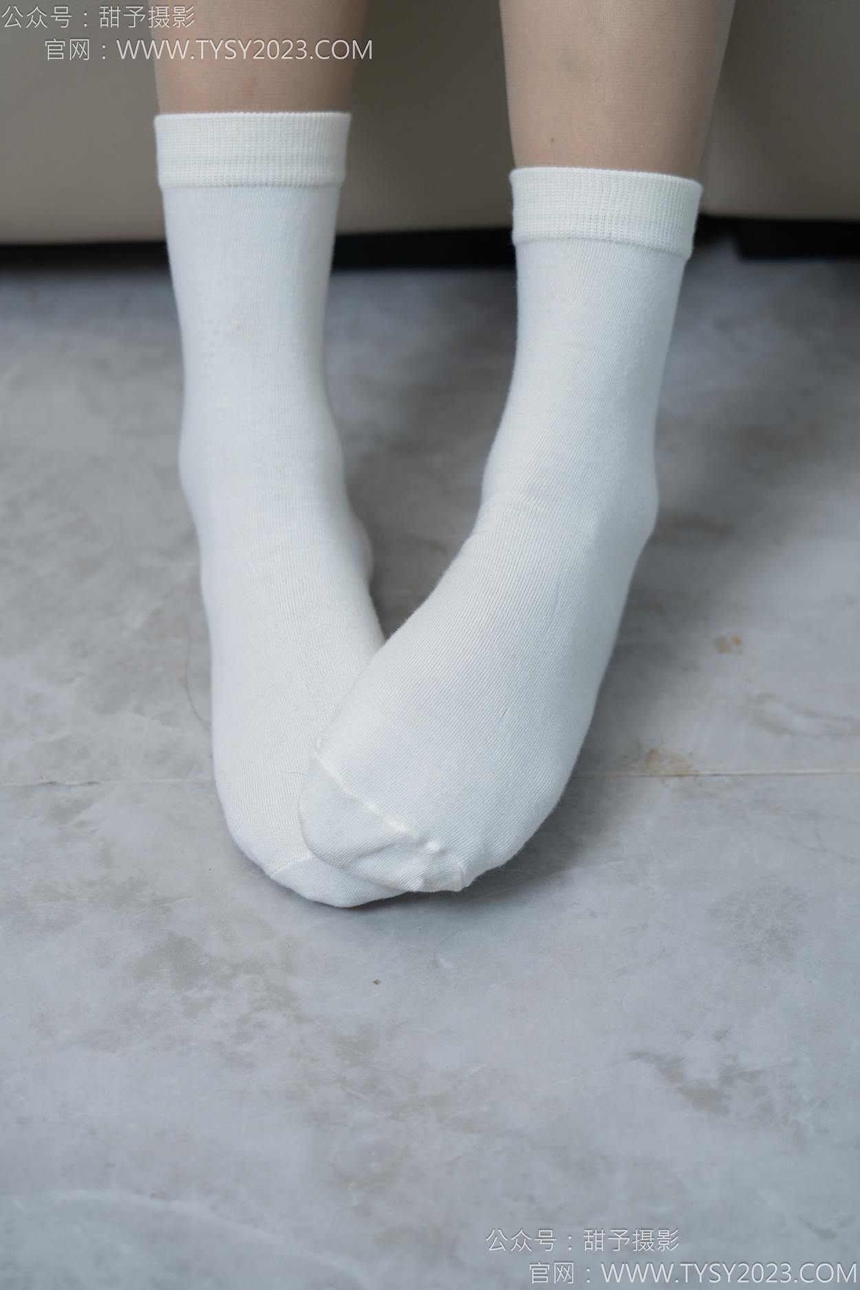 图片[14]-甜予摄影 NO.154 澜澜-帆布鞋、白棉袜、薄灰丝、跺脚抖腿剧情[97P] – 速更版-美库