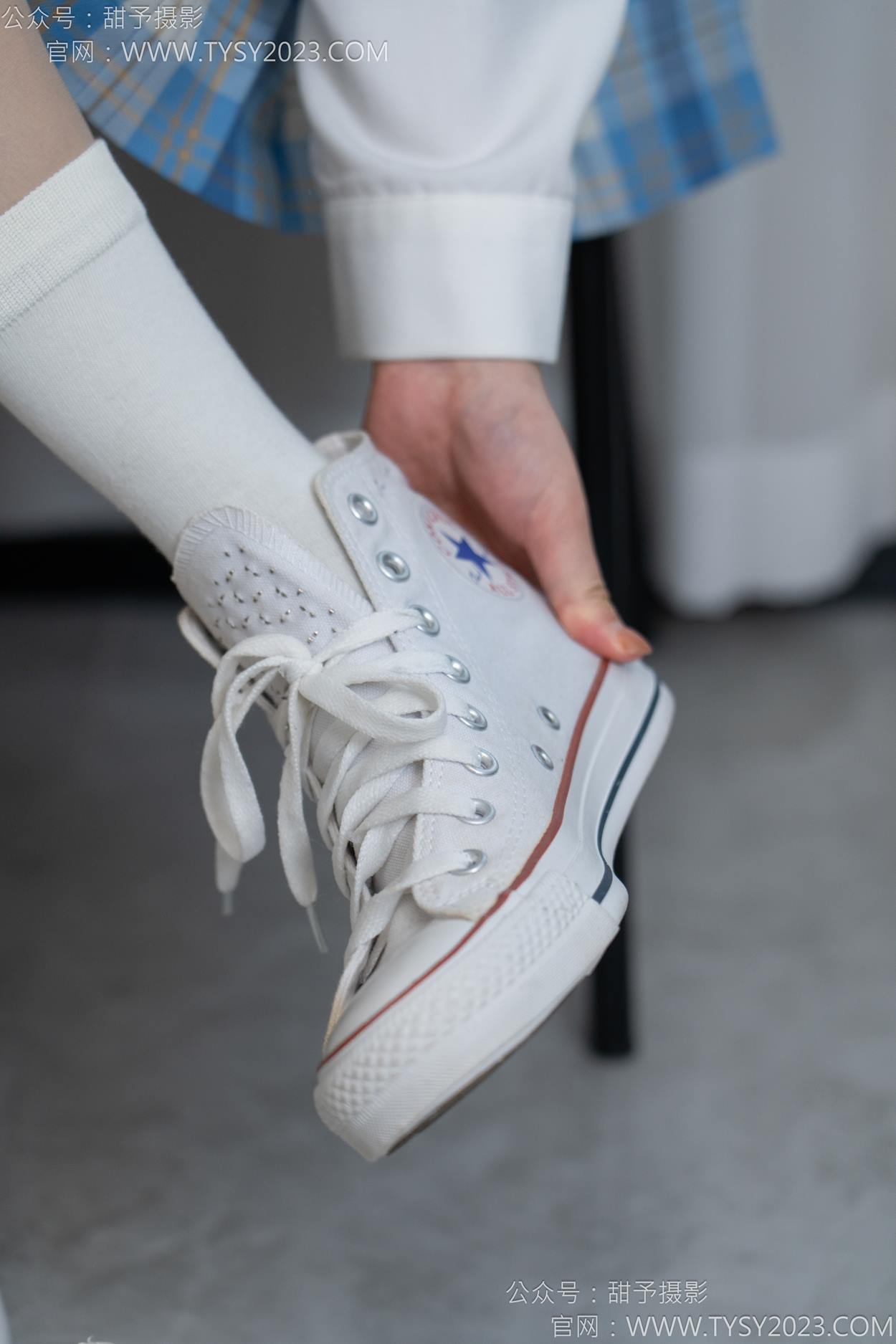 图片[22]-甜予摄影 NO.154 澜澜-帆布鞋、白棉袜、薄灰丝、跺脚抖腿剧情[97P] – 速更版-美库