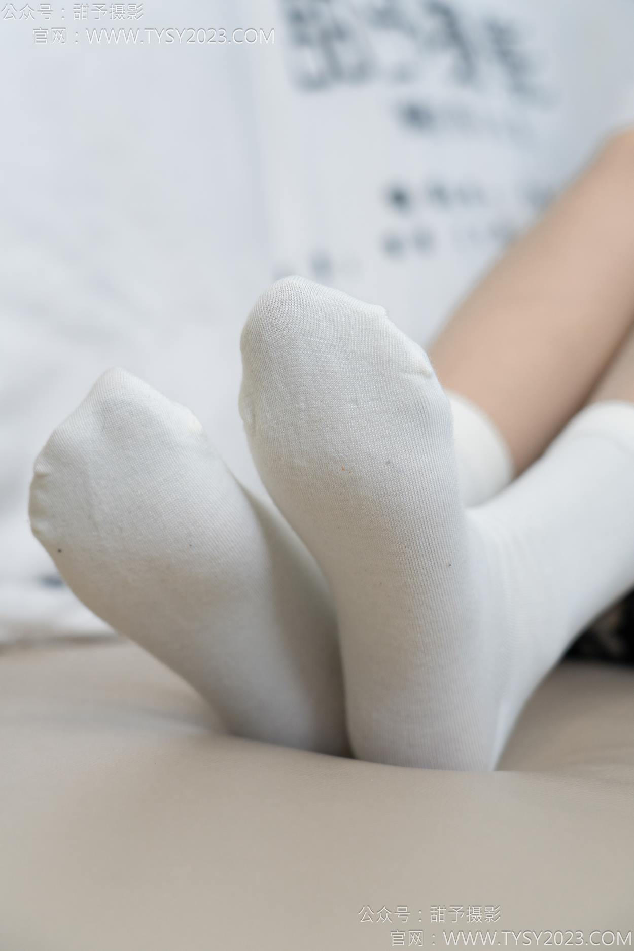 图片[39]-甜予摄影 NO.154 澜澜-帆布鞋、白棉袜、薄灰丝、跺脚抖腿剧情[97P] – 速更版-美库