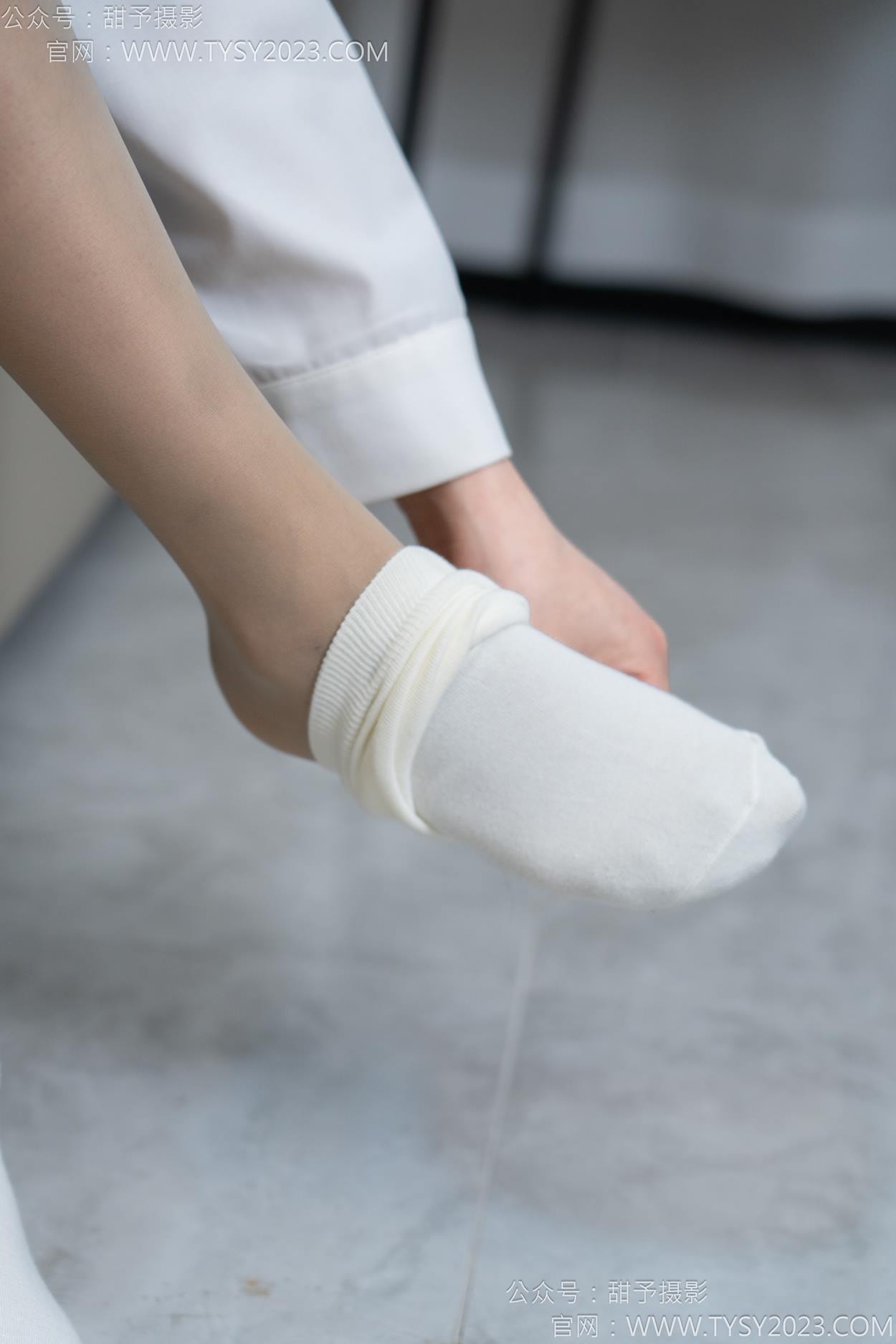 图片[50]-甜予摄影 NO.154 澜澜-帆布鞋、白棉袜、薄灰丝、跺脚抖腿剧情[97P] – 速更版-美库