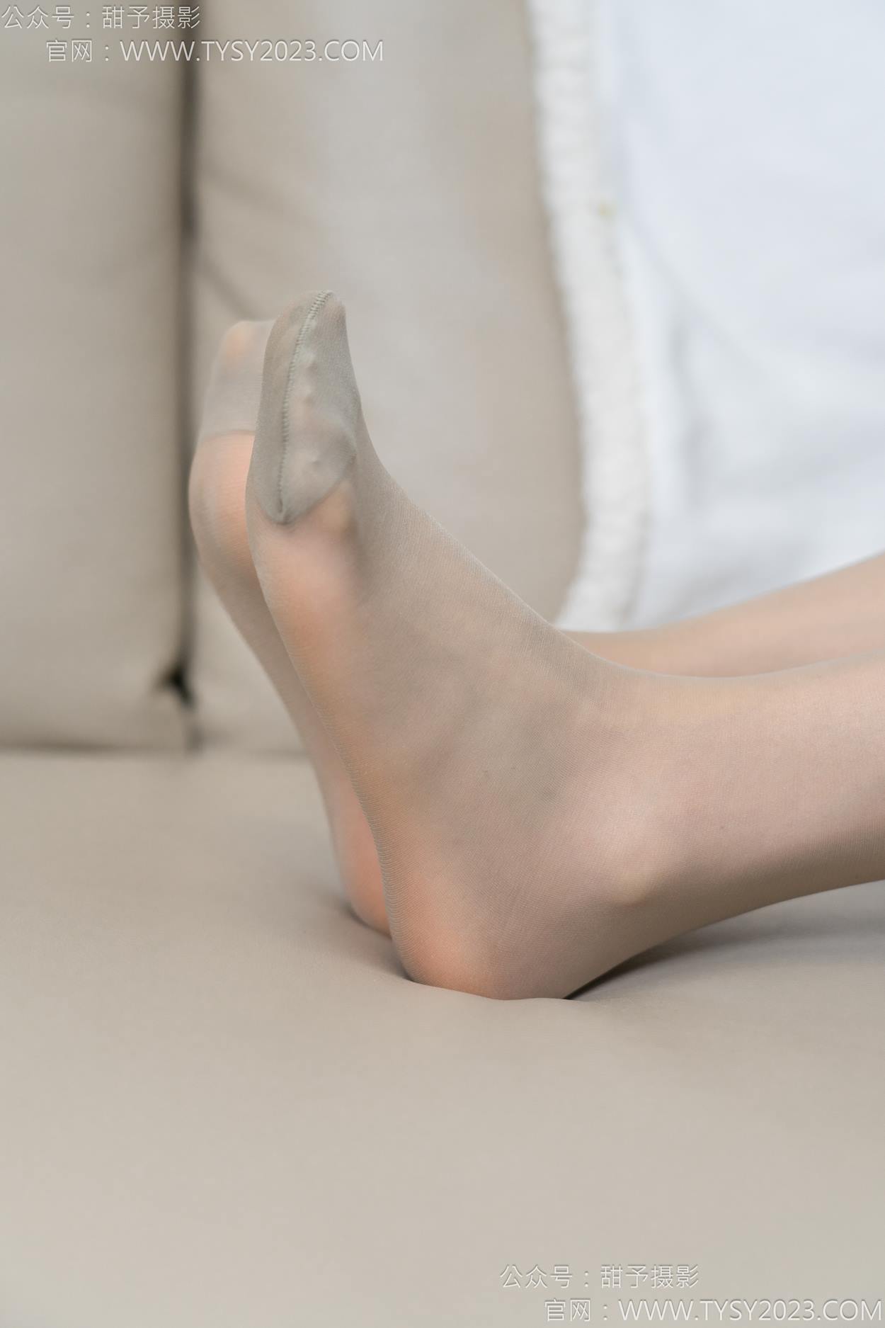 图片[52]-甜予摄影 NO.154 澜澜-帆布鞋、白棉袜、薄灰丝、跺脚抖腿剧情[97P] – 速更版-美库