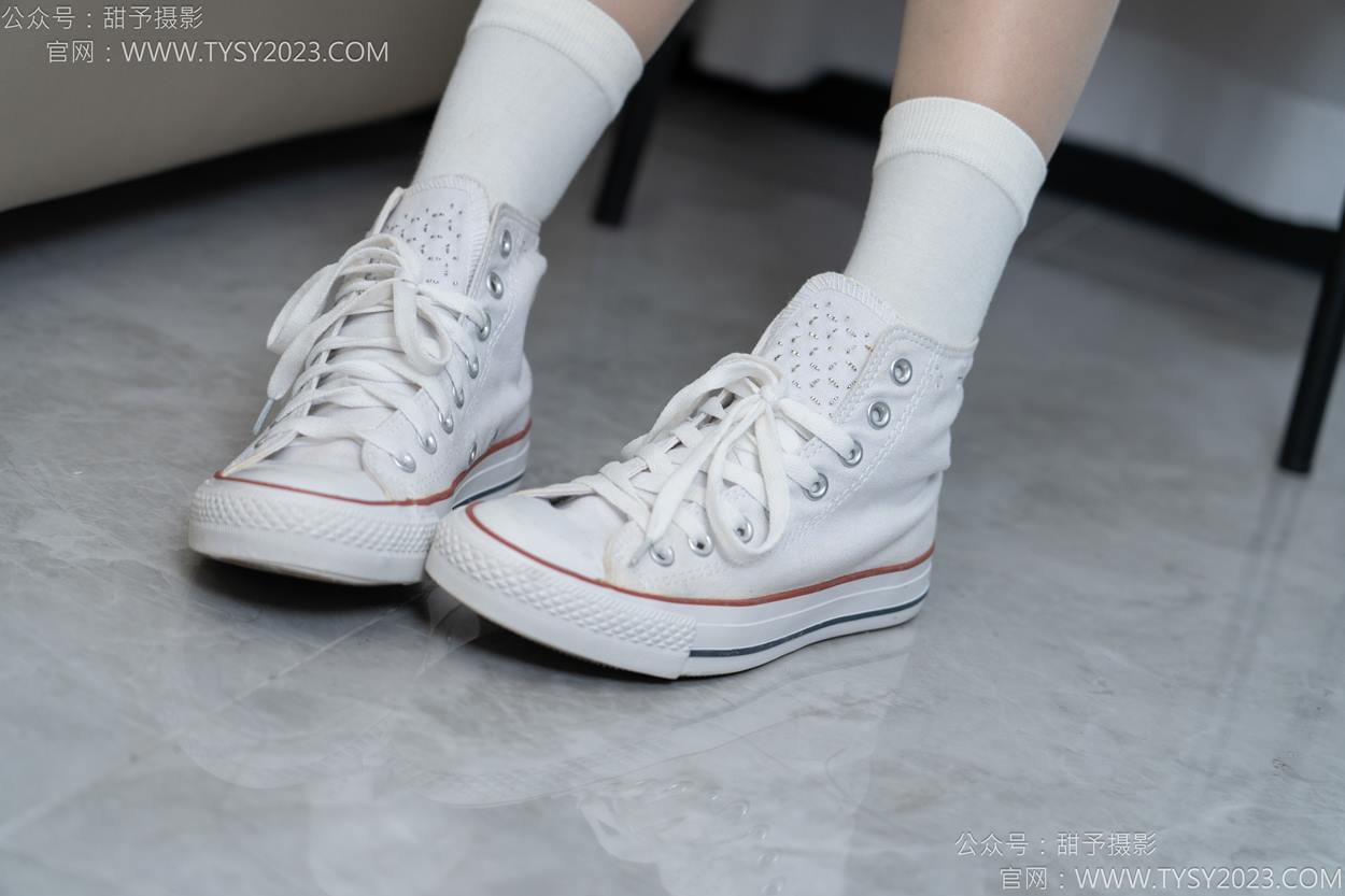 图片[71]-甜予摄影 NO.154 澜澜-帆布鞋、白棉袜、薄灰丝、跺脚抖腿剧情[97P] – 速更版-美库