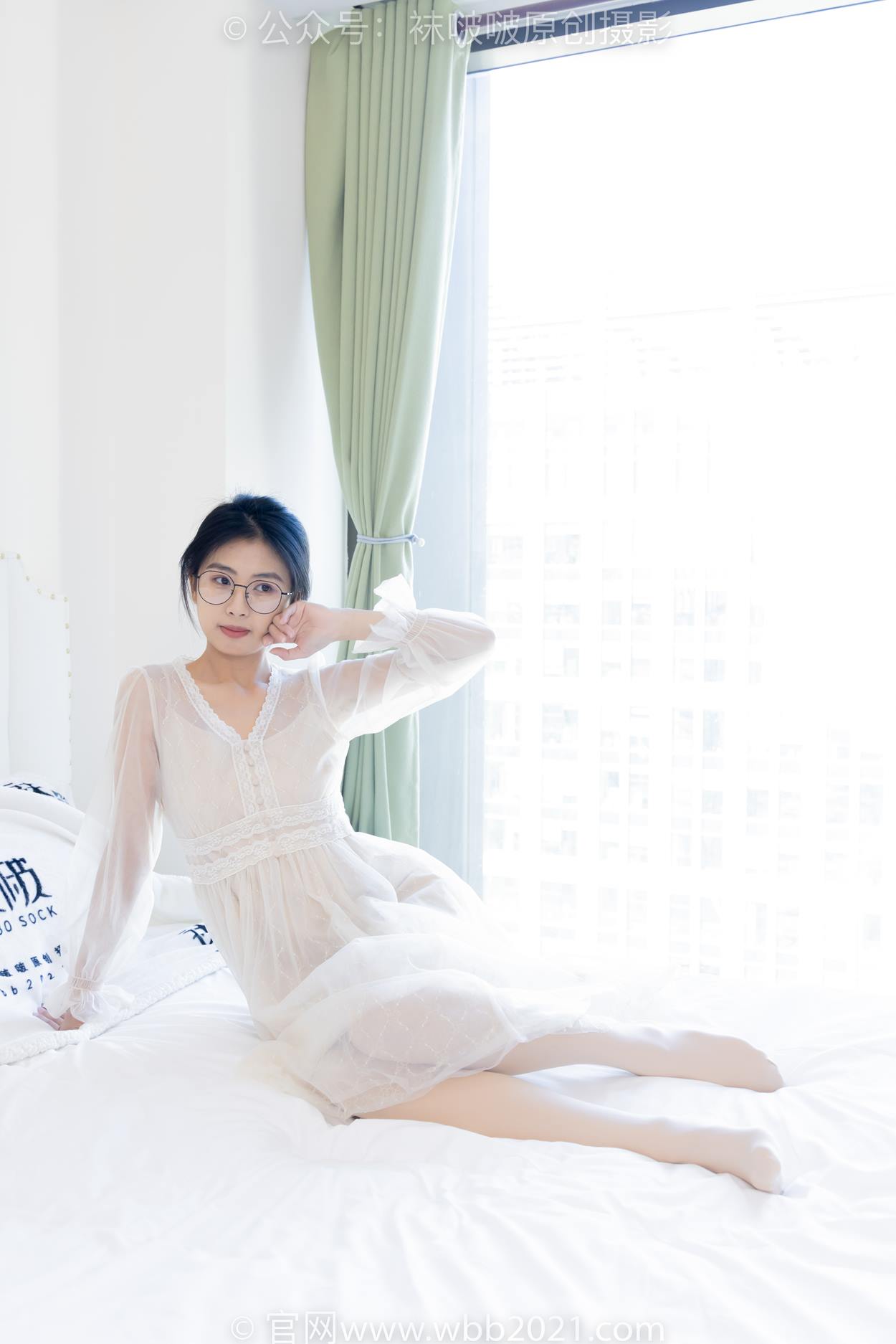 图片[34]-[BoBoSocks袜啵啵]NO.532 奶油-平底鞋、厚肉丝、瑜伽动作,皮筋绑脚老头乐挠脚剧情[116P] – 速更版-美库