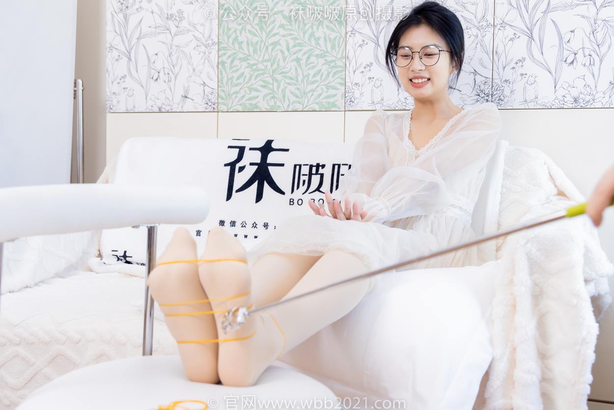 图片[50]-[BoBoSocks袜啵啵]NO.532 奶油-平底鞋、厚肉丝、瑜伽动作,皮筋绑脚老头乐挠脚剧情[116P] – 速更版-美库