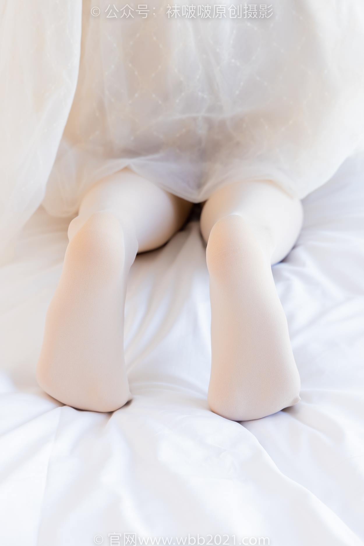 图片[58]-[BoBoSocks袜啵啵]NO.532 奶油-平底鞋、厚肉丝、瑜伽动作,皮筋绑脚老头乐挠脚剧情[116P] – 速更版-美库