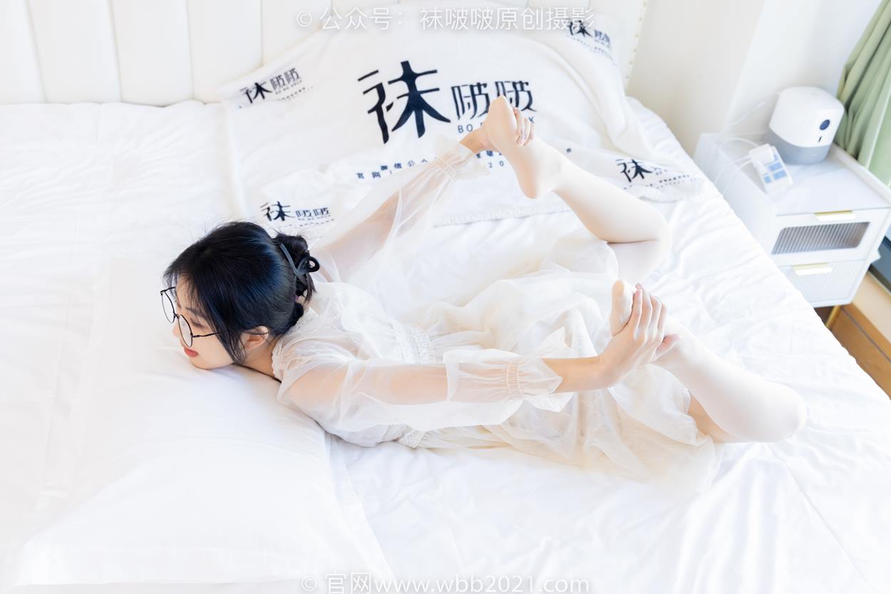 图片[65]-[BoBoSocks袜啵啵]NO.532 奶油-平底鞋、厚肉丝、瑜伽动作,皮筋绑脚老头乐挠脚剧情[116P] – 速更版-美库