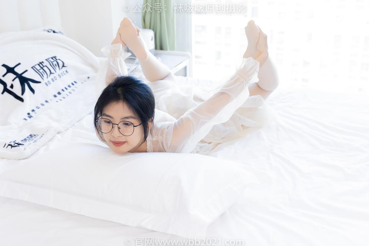 图片[90]-[BoBoSocks袜啵啵]NO.532 奶油-平底鞋、厚肉丝、瑜伽动作,皮筋绑脚老头乐挠脚剧情[116P] – 速更版-美库