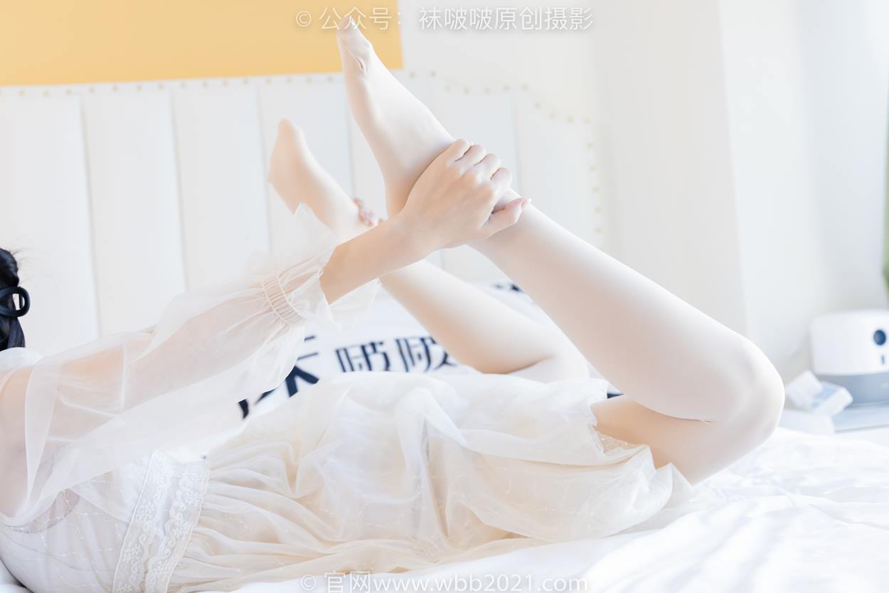 图片[98]-[BoBoSocks袜啵啵]NO.532 奶油-平底鞋、厚肉丝、瑜伽动作,皮筋绑脚老头乐挠脚剧情[116P] – 速更版-美库