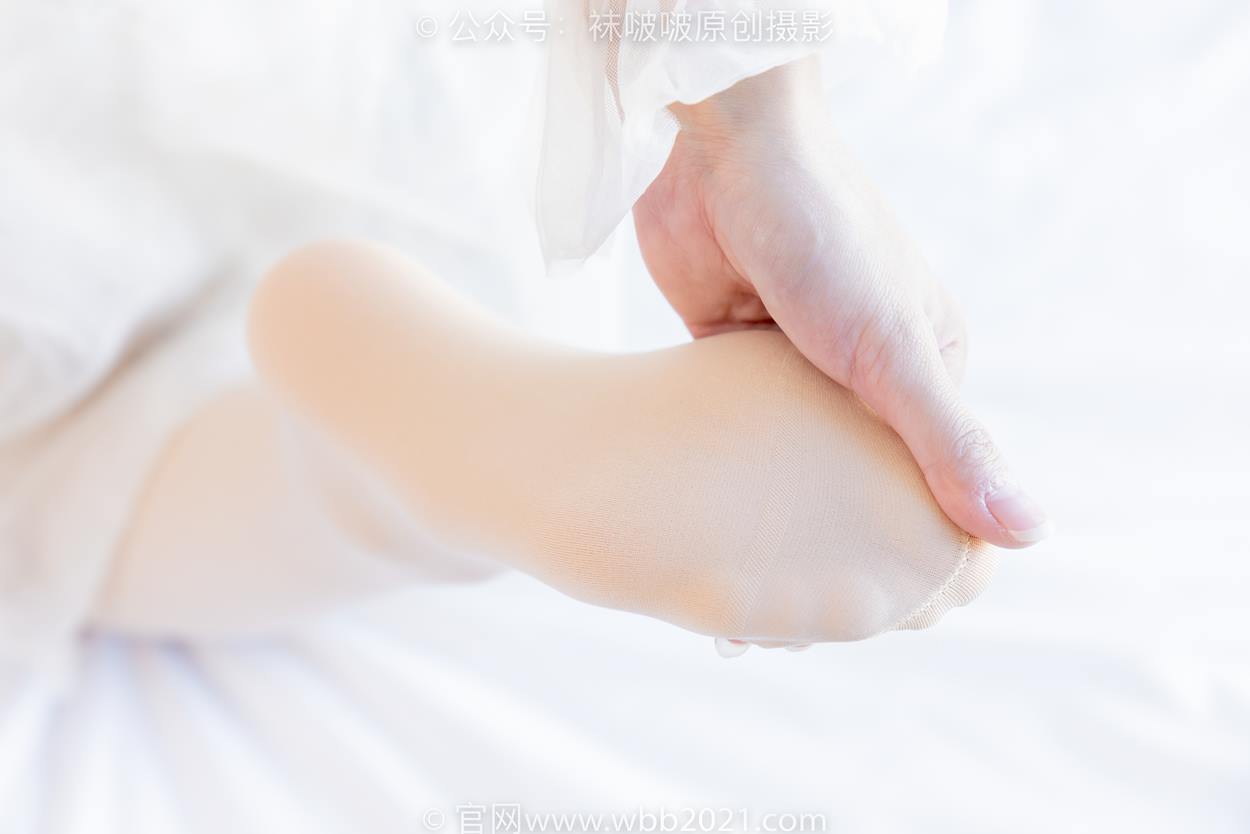 图片[109]-[BoBoSocks袜啵啵]NO.532 奶油-平底鞋、厚肉丝、瑜伽动作,皮筋绑脚老头乐挠脚剧情[116P] – 速更版-美库