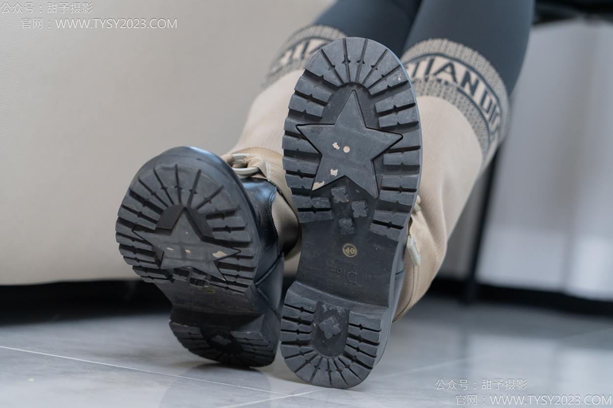 图片[14]-甜予摄影 NO.155 咖啡豆-靴子、脏袜子、裸足[92P] – 速更版-美库