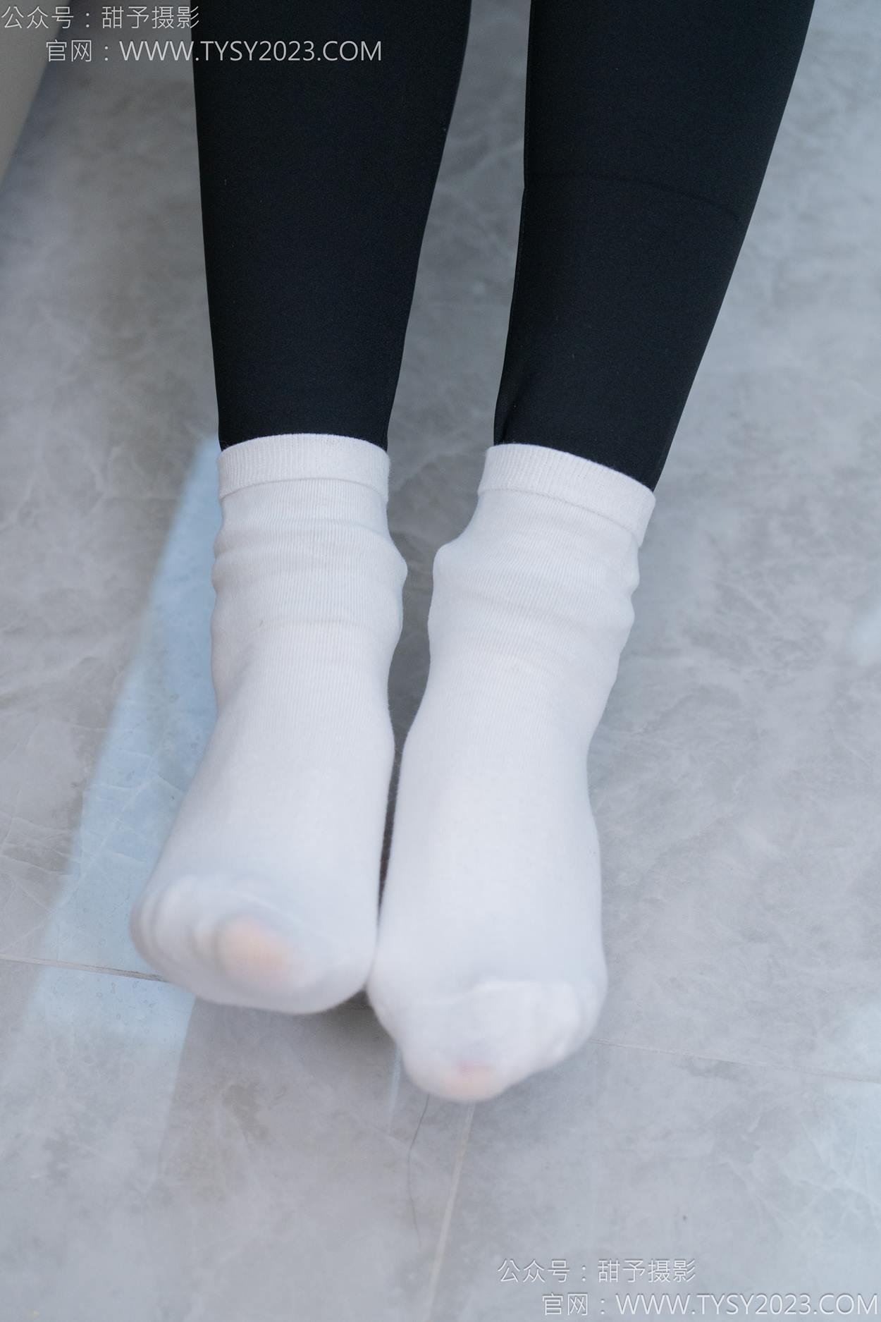 图片[18]-甜予摄影 NO.155 咖啡豆-靴子、脏袜子、裸足[92P] – 速更版-美库
