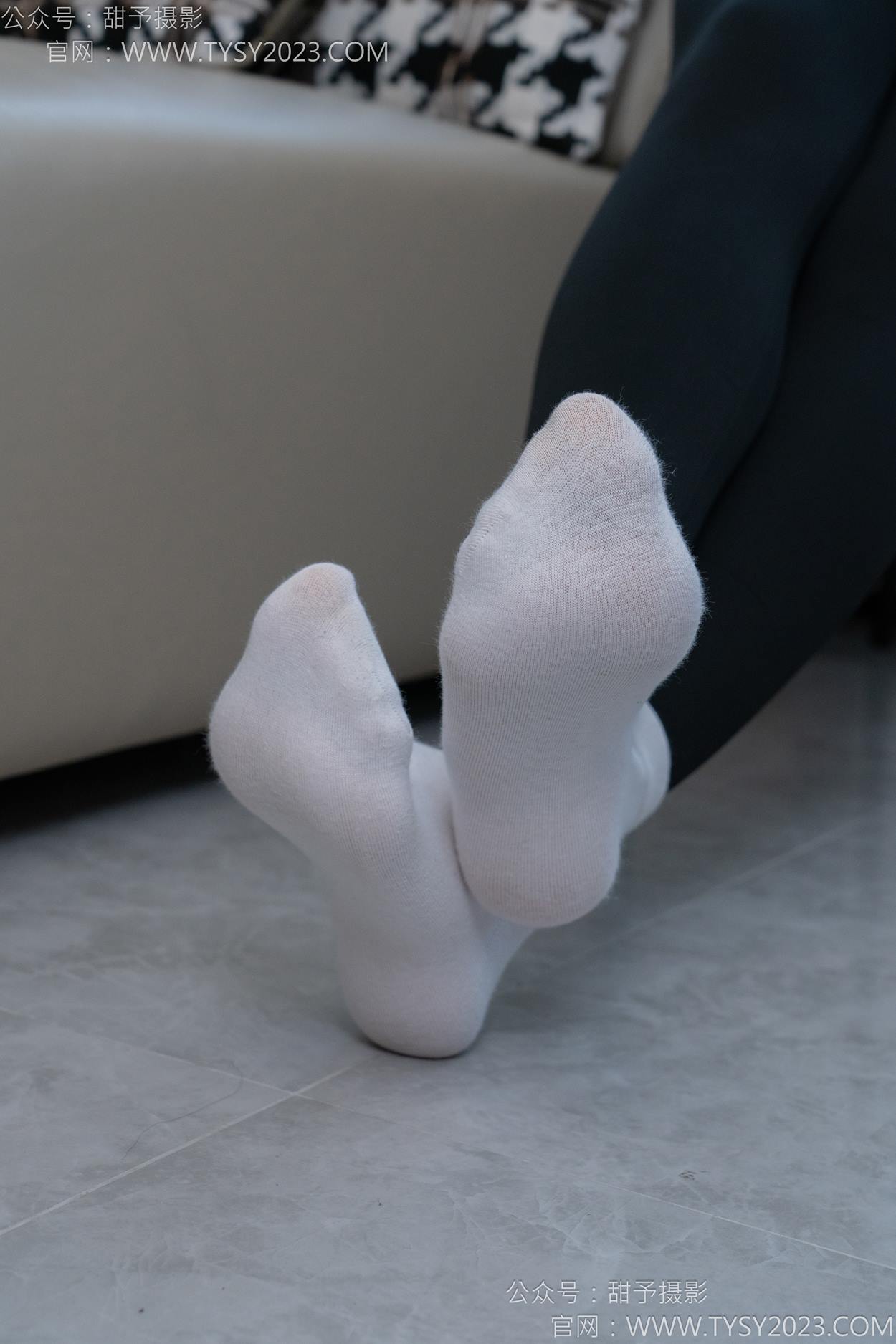 图片[28]-甜予摄影 NO.155 咖啡豆-靴子、脏袜子、裸足[92P] – 速更版-美库