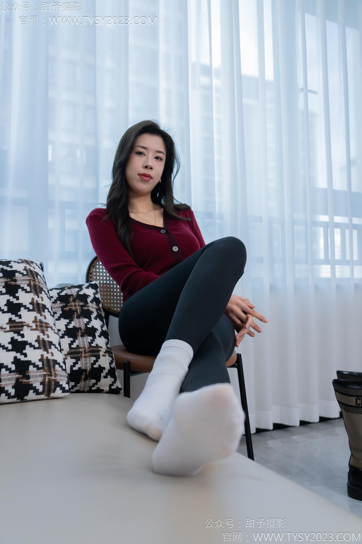 图片[36]-甜予摄影 NO.155 咖啡豆-靴子、脏袜子、裸足[92P] – 速更版-美库