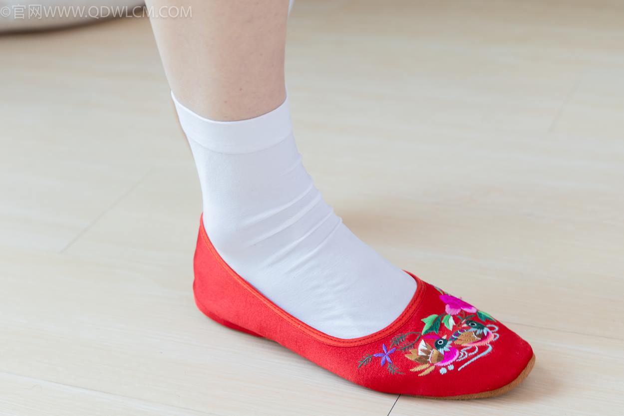 图片[15]-物恋传媒 NO.2328 绒绒-汉服、布鞋、白棉袜、红色船袜[146P] – 速更版-美库