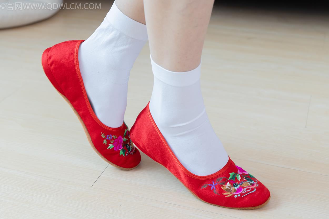 图片[17]-物恋传媒 NO.2328 绒绒-汉服、布鞋、白棉袜、红色船袜[146P] – 速更版-美库