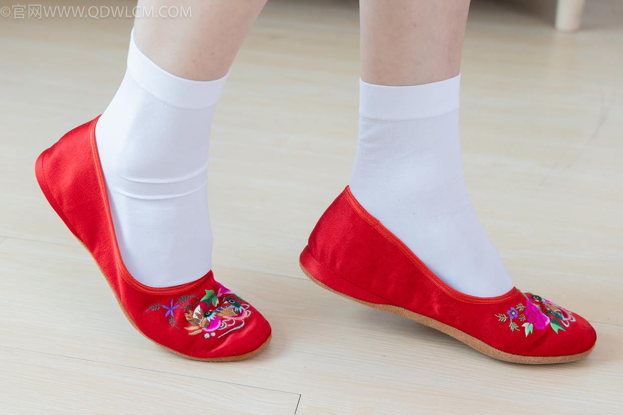 图片[18]-物恋传媒 NO.2328 绒绒-汉服、布鞋、白棉袜、红色船袜[146P] – 速更版-美库