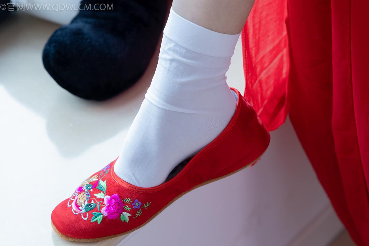 图片[33]-物恋传媒 NO.2328 绒绒-汉服、布鞋、白棉袜、红色船袜[146P] – 速更版-美库