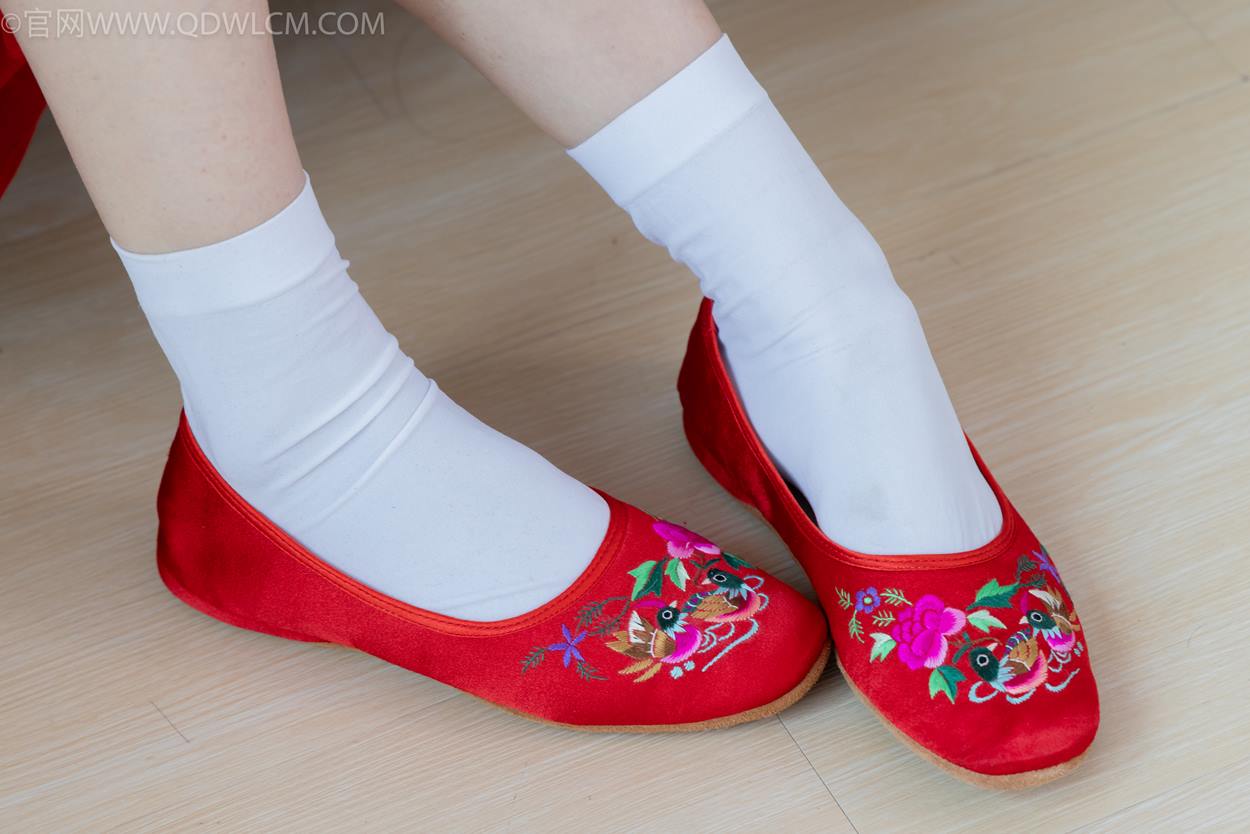 图片[57]-物恋传媒 NO.2328 绒绒-汉服、布鞋、白棉袜、红色船袜[146P] – 速更版-美库