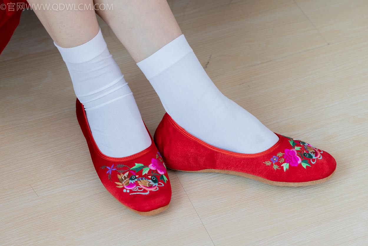 图片[58]-物恋传媒 NO.2328 绒绒-汉服、布鞋、白棉袜、红色船袜[146P] – 速更版-美库