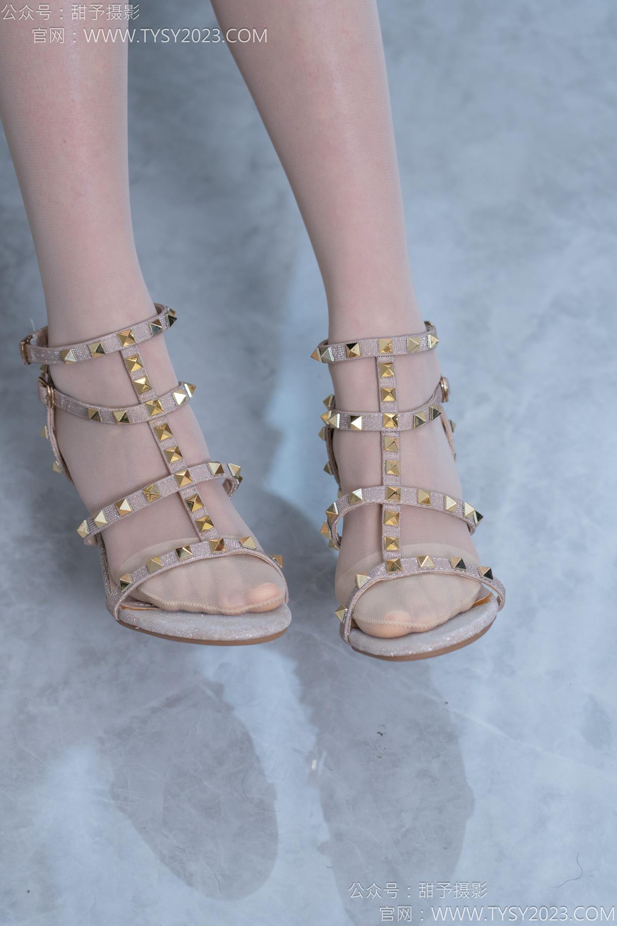 图片[21]-甜予摄影 NO.156 咻咻-高跟鞋、薄肉丝[135P] – 速更版-美库