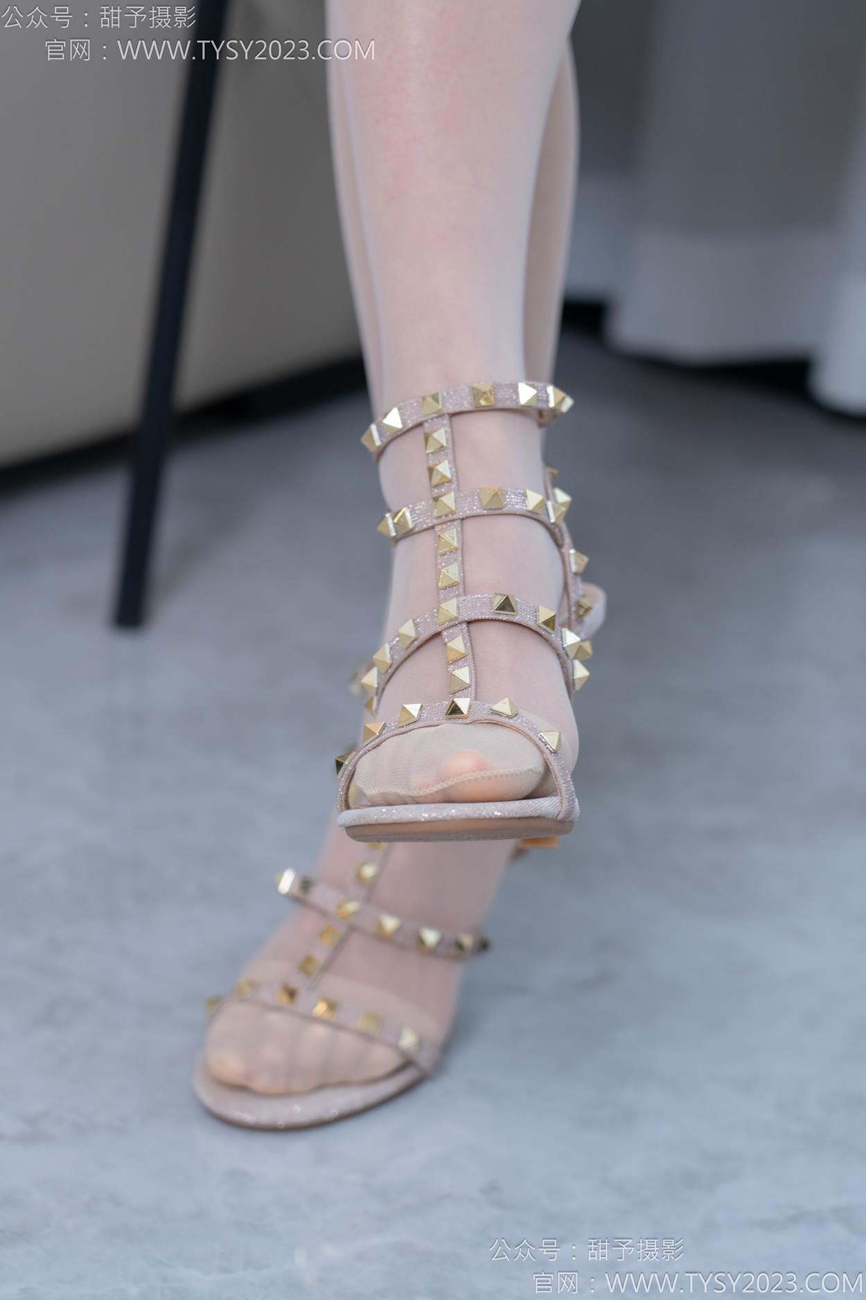 图片[39]-甜予摄影 NO.156 咻咻-高跟鞋、薄肉丝[135P] – 速更版-美库